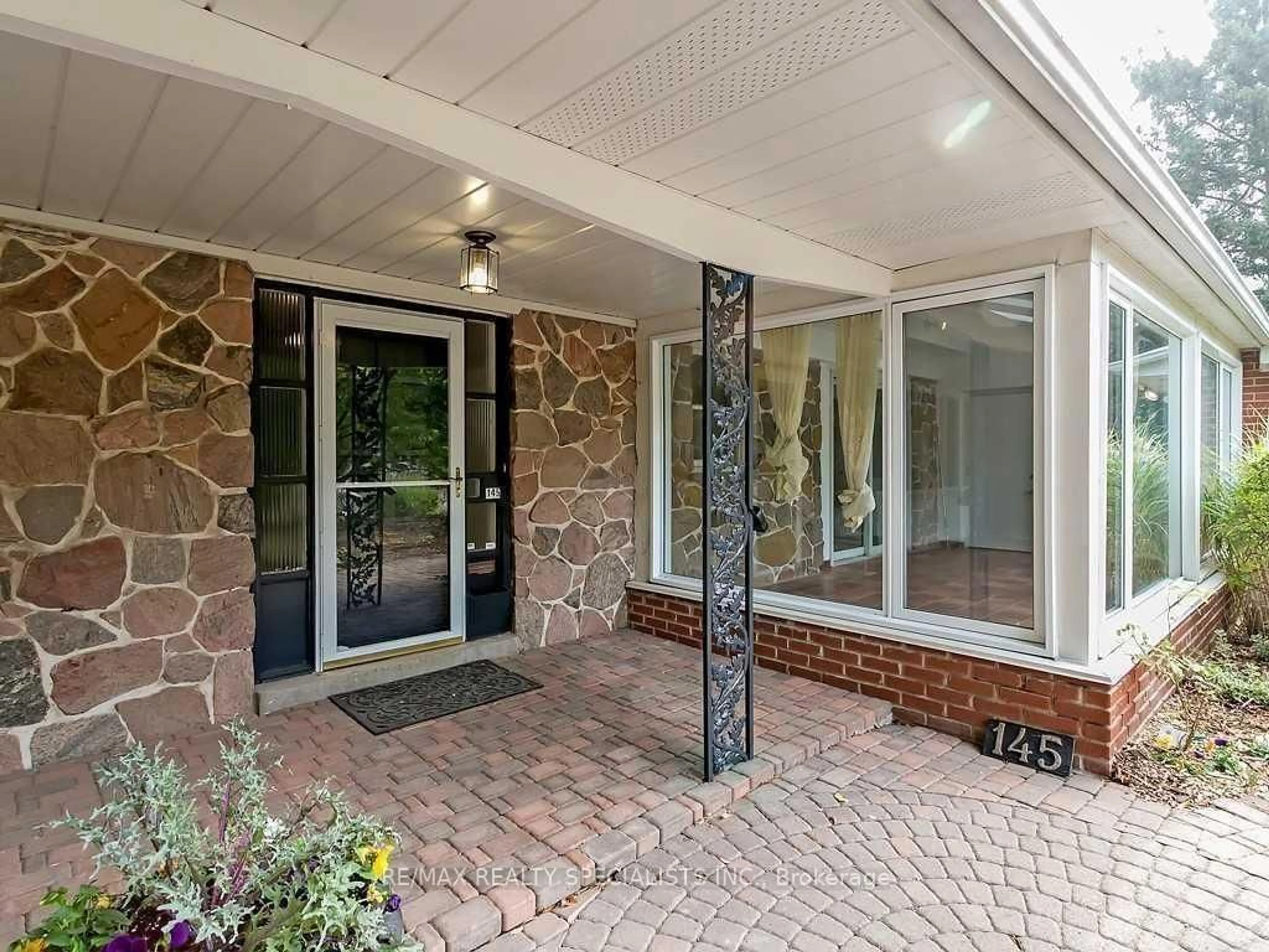 Unknown for 145 Wolfdale Ave, Oakville Ontario L6L 4R9