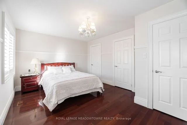 Additional property image - 915 Gaslight Way