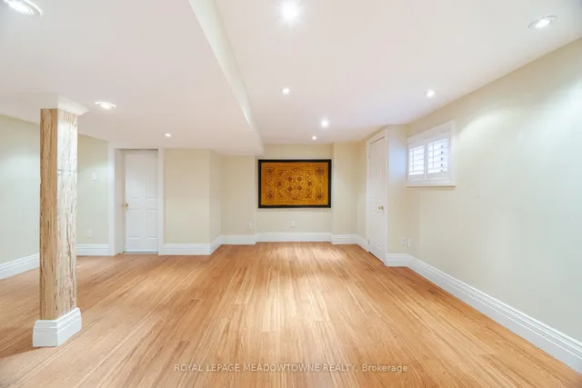 Additional property image - 915 Gaslight Way