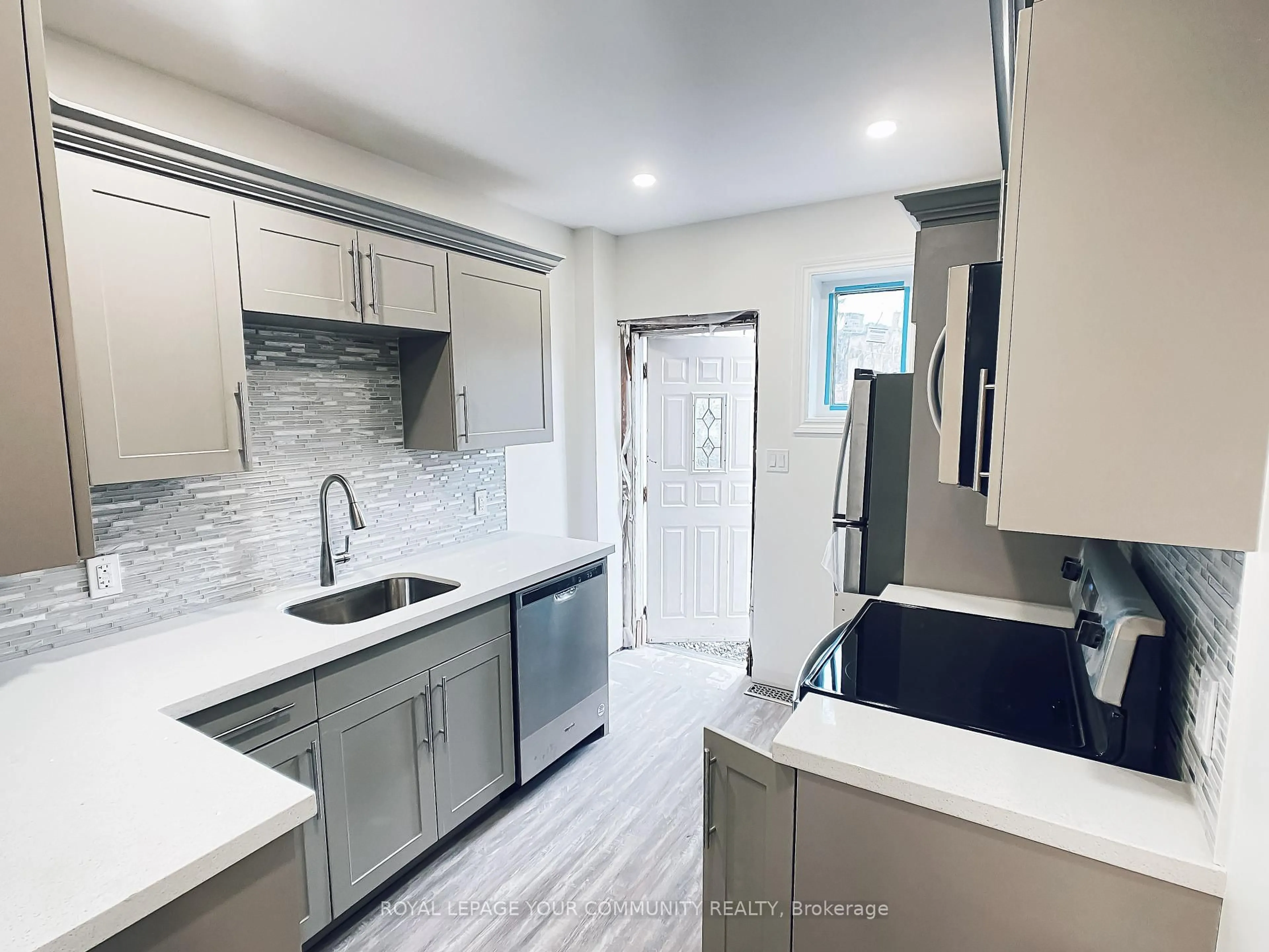 Open concept kitchen, ceramic/tile floor for 1623 Keele St, Toronto Ontario M6M 3V8