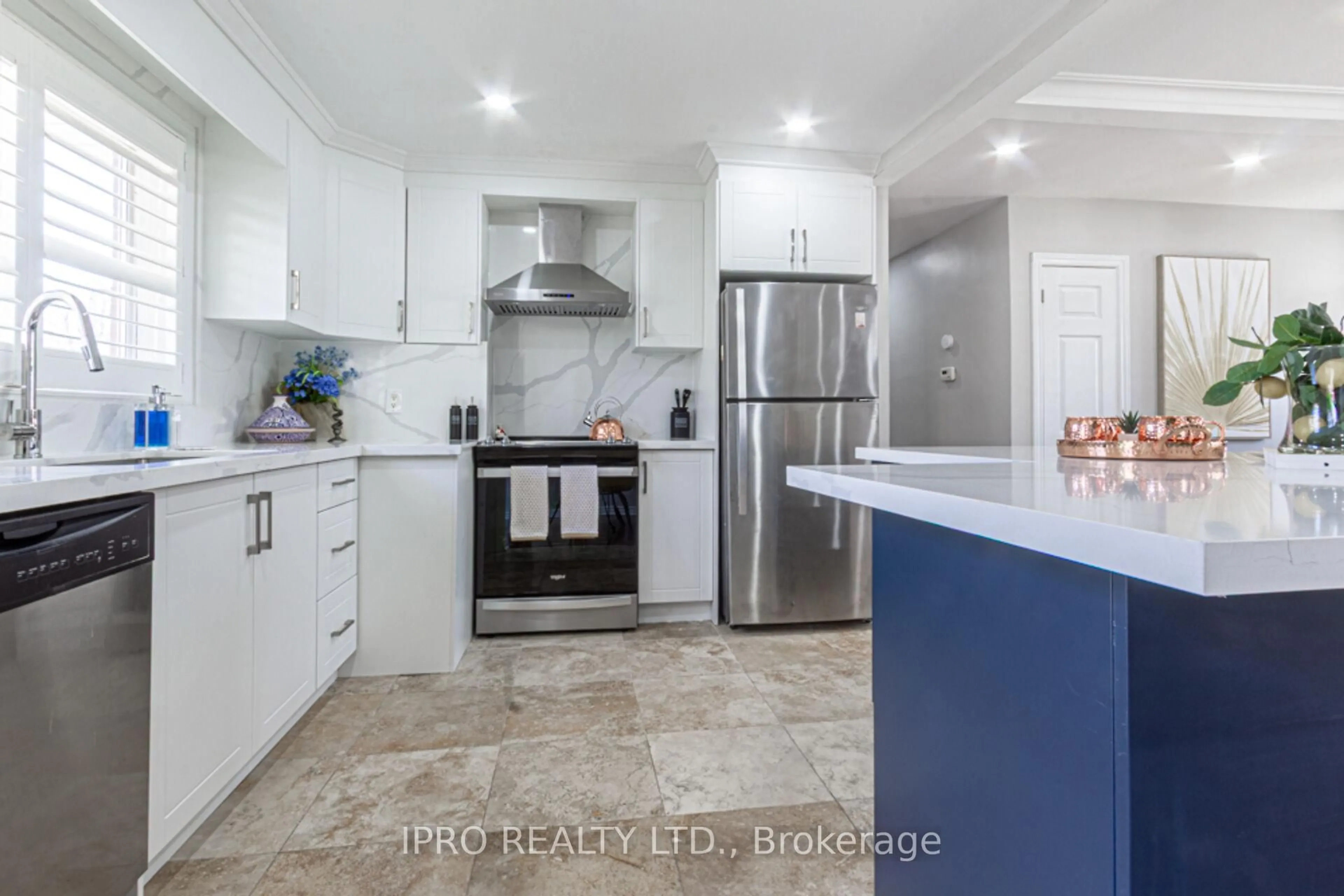 Unknown for 529 Trudale Crt, Oakville Ontario L6L 4H2