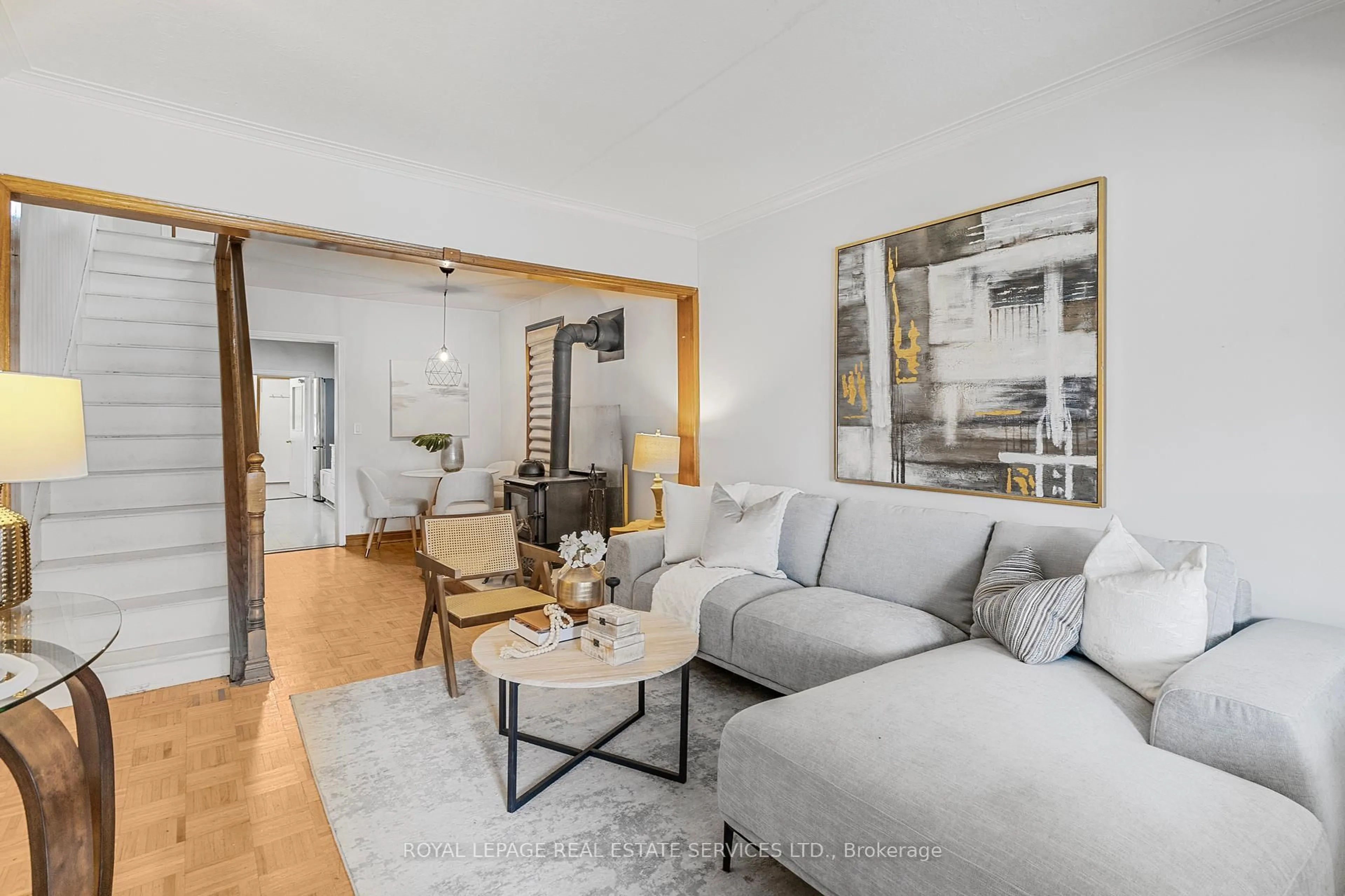 Living room with furniture, unknown for 195 Islington Ave, Toronto Ontario M8V 3B8
