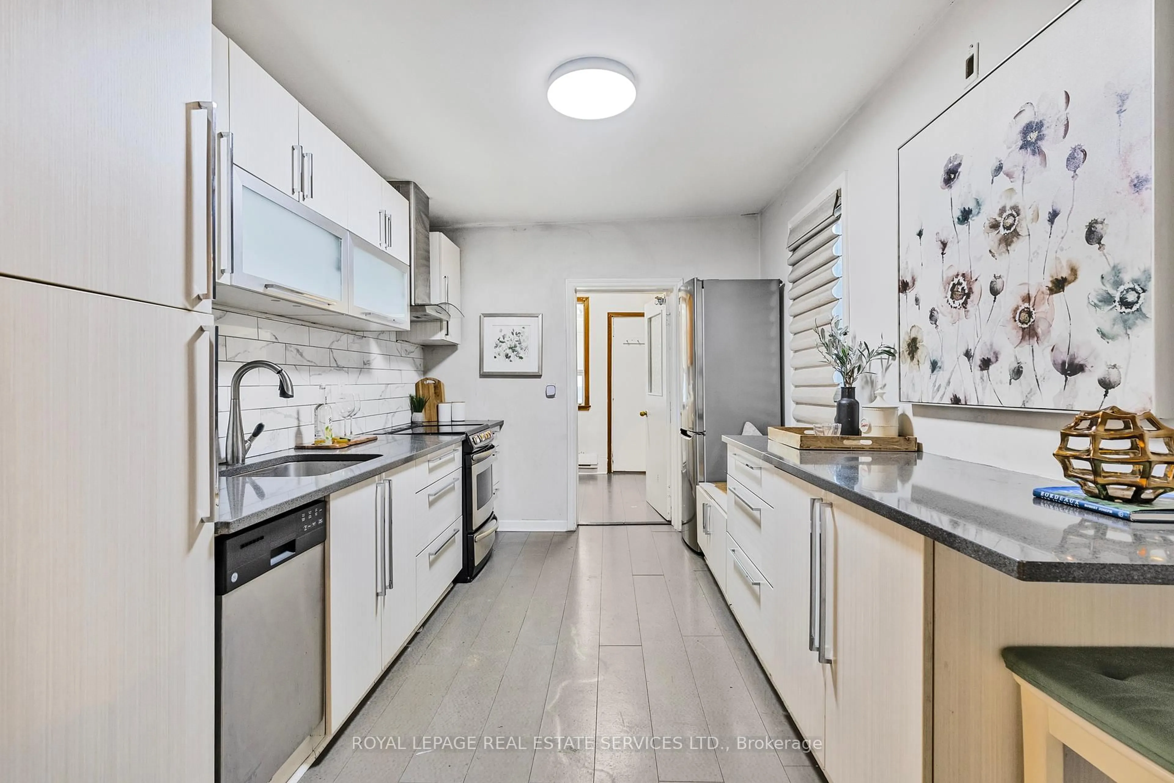 Unknown for 195 Islington Ave, Toronto Ontario M8V 3B8