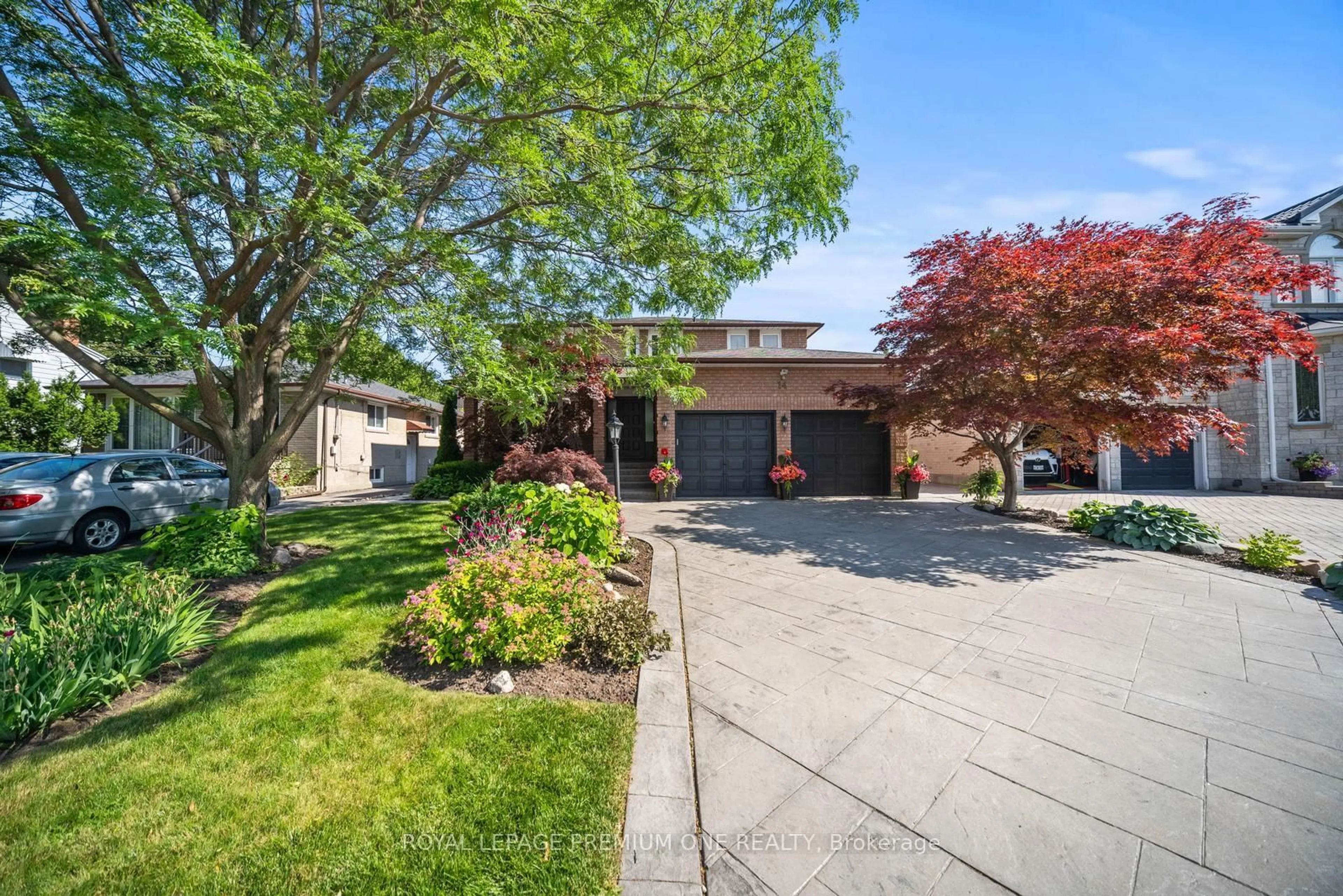 Unknown for 14 Bradmore Ave, Toronto Ontario M9M 1J9