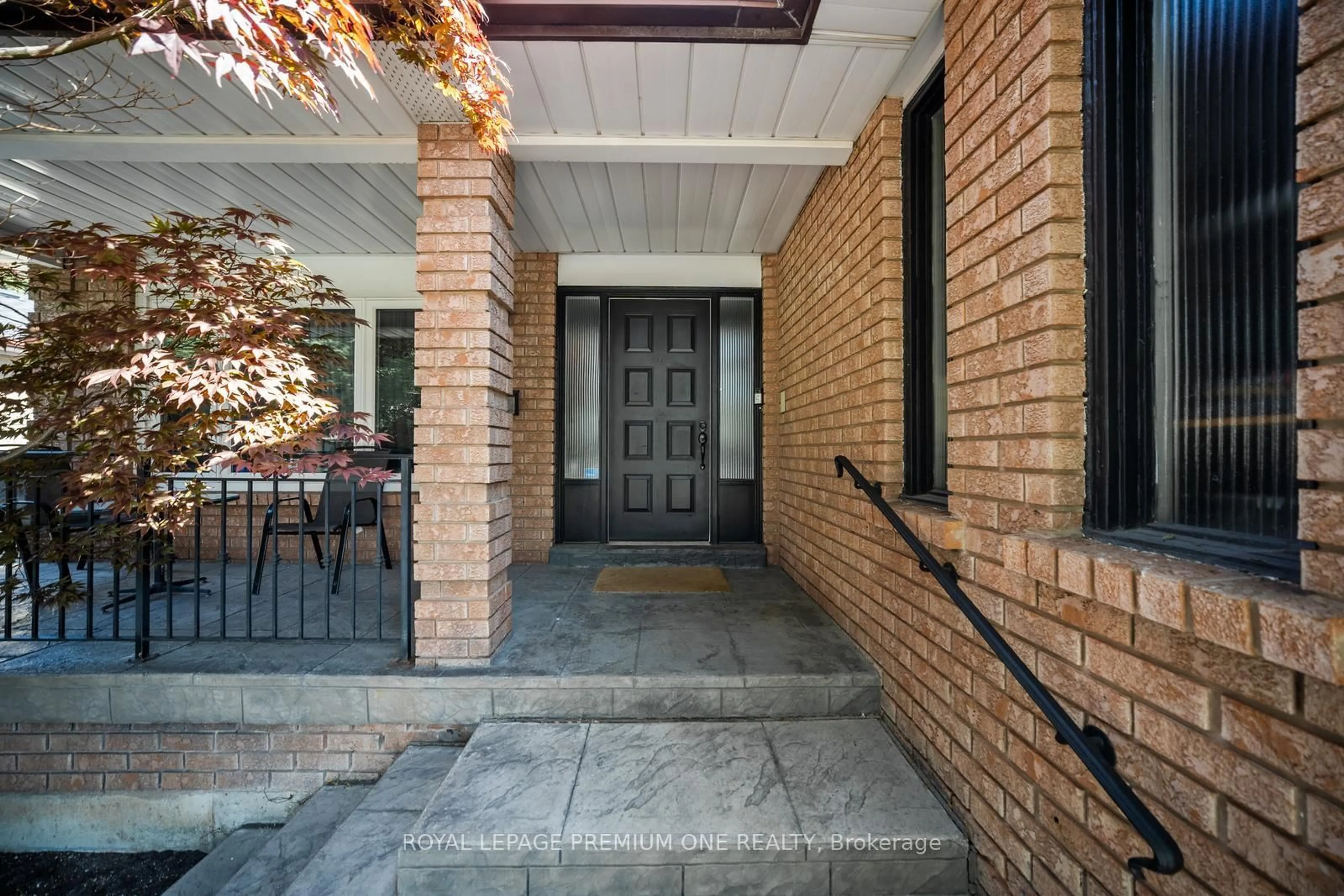 Unknown for 14 Bradmore Ave, Toronto Ontario M9M 1J9