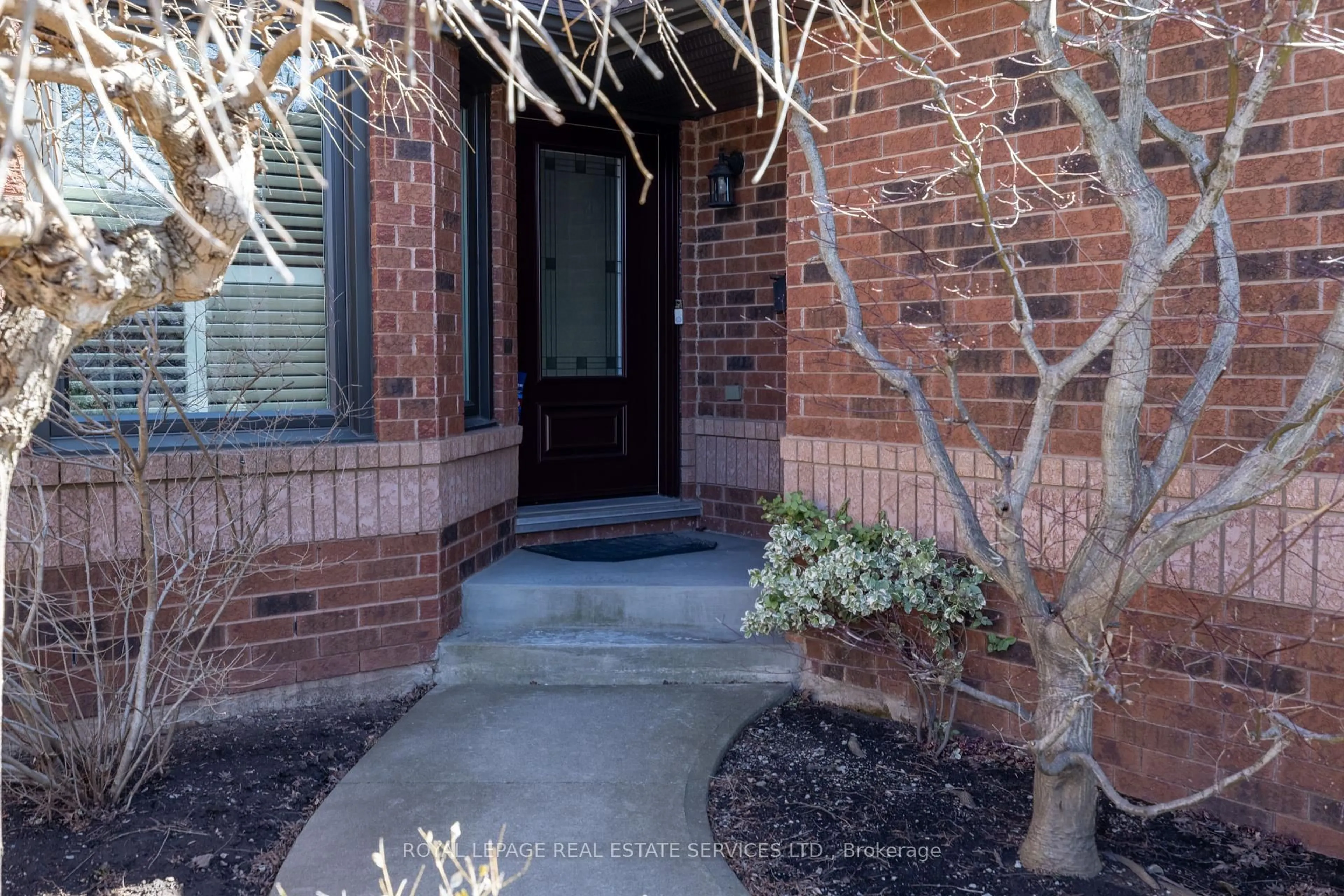 Unknown for 2243 Vista Oak Rd, Oakville Ontario L6M 3L8
