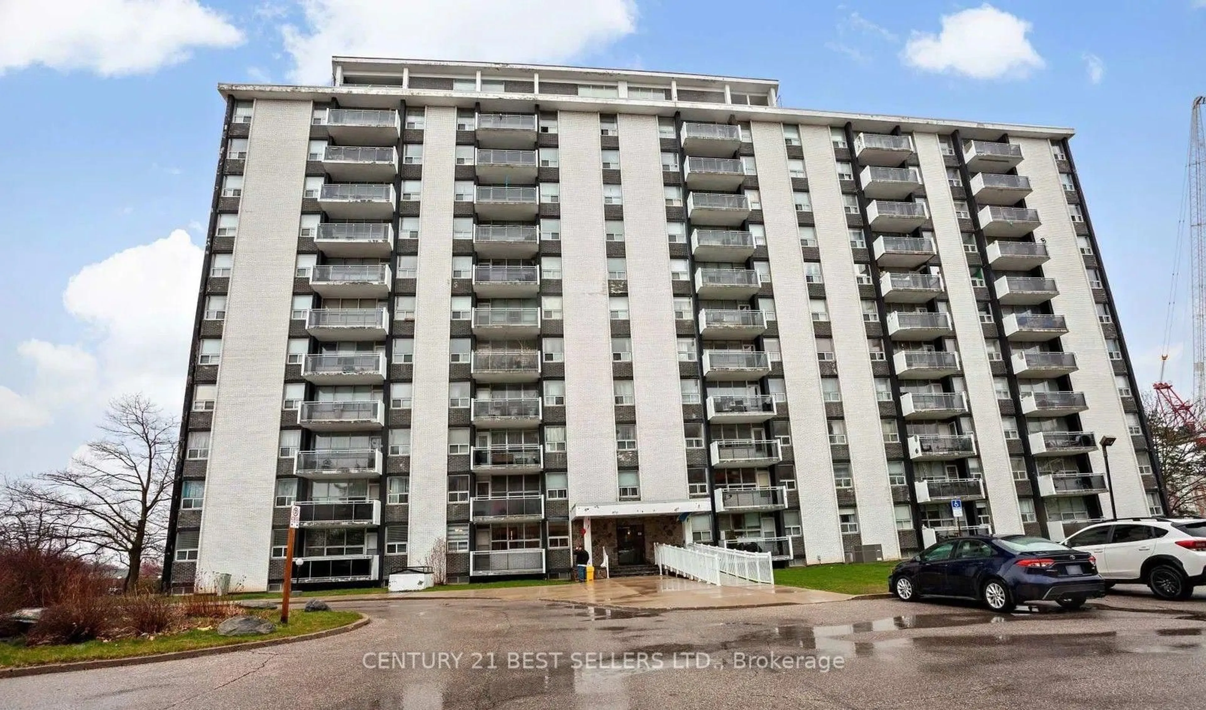 Unknown for 151 La Rose Ave #306, Toronto Ontario M9P 1B3