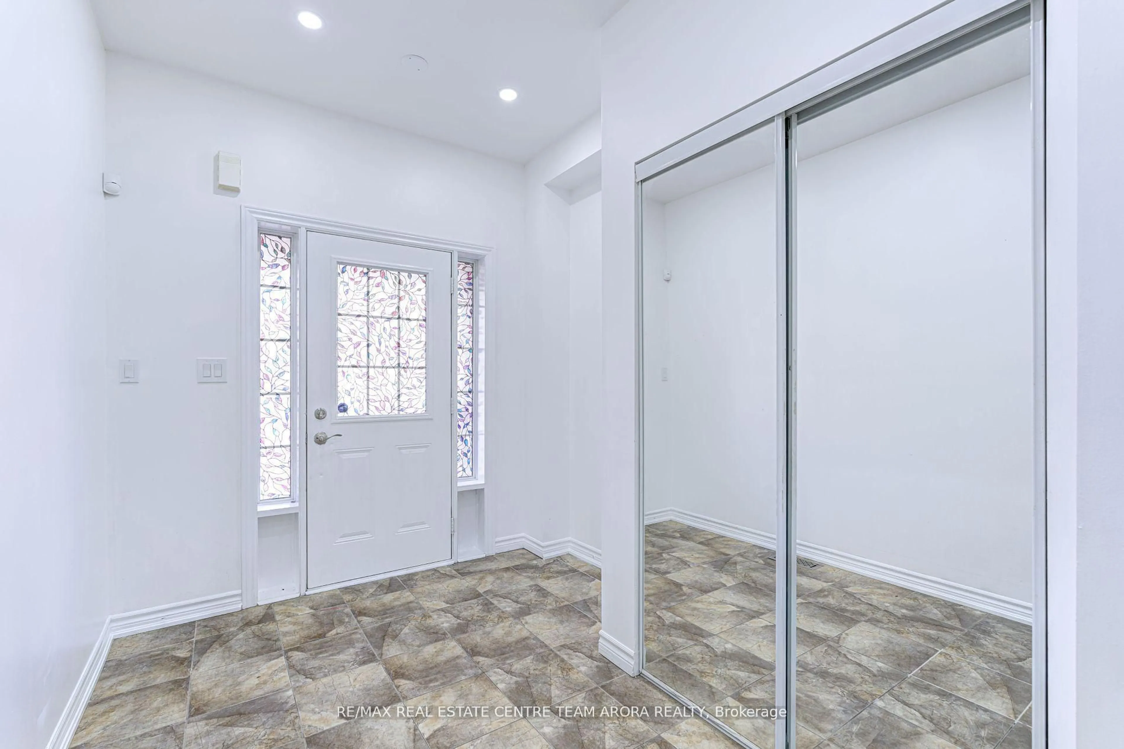 Unknown for 7 Selsdon St, Brampton Ontario L6X 3E3