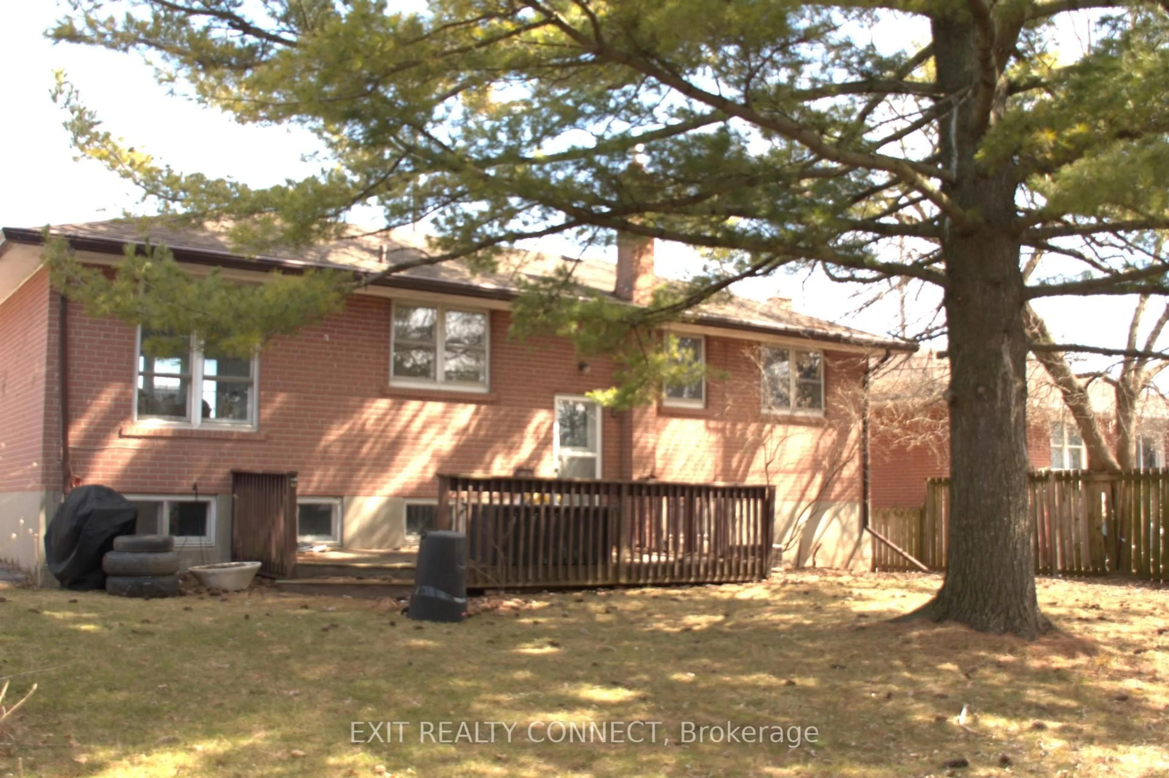 Home with brick exterior material, street for 448 Third Line, Oakville Ontario L6L 4A5