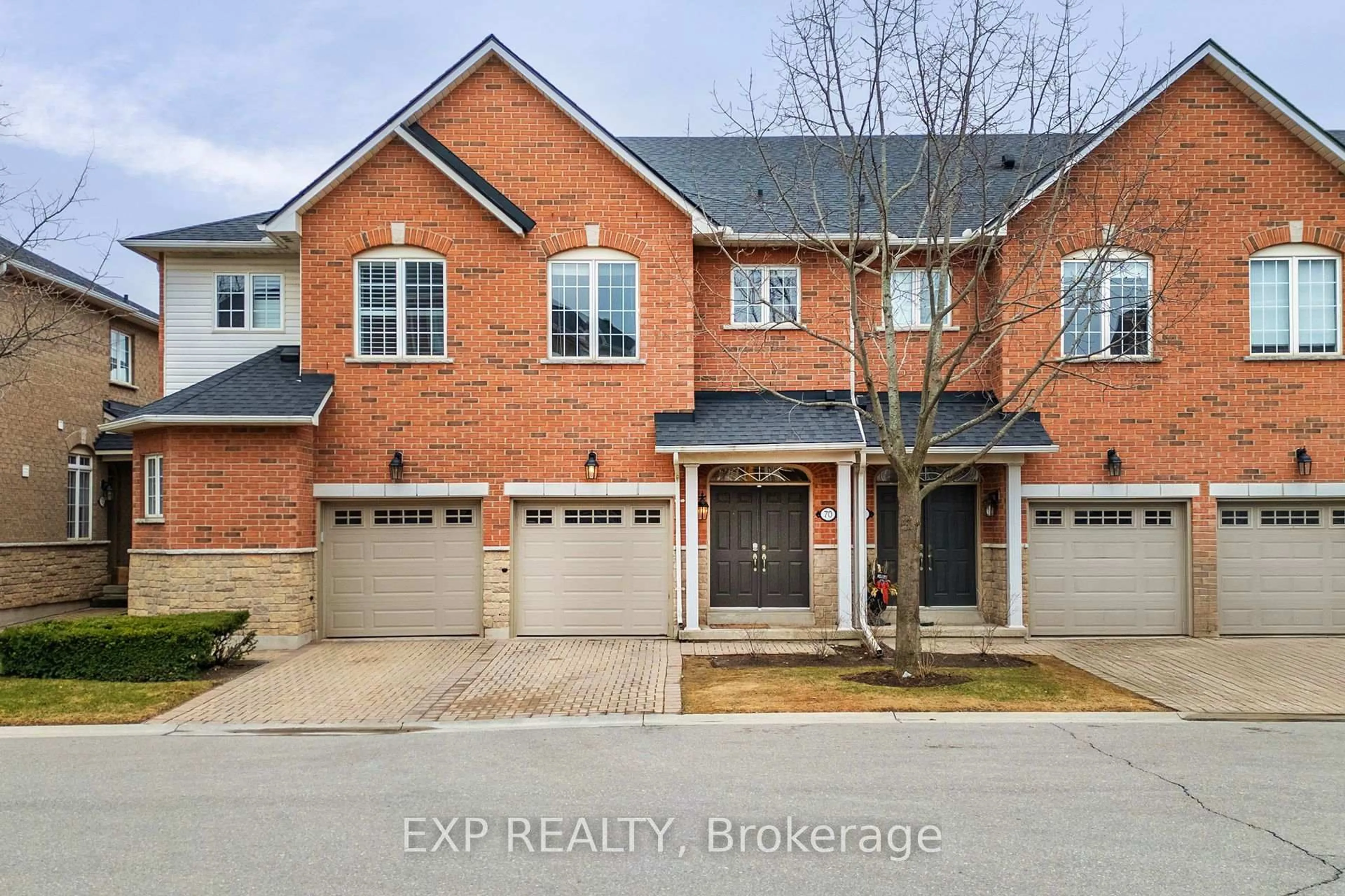 Home with brick exterior material, street for 1169 Dorval Dr #70, Oakville Ontario L6M 4V8