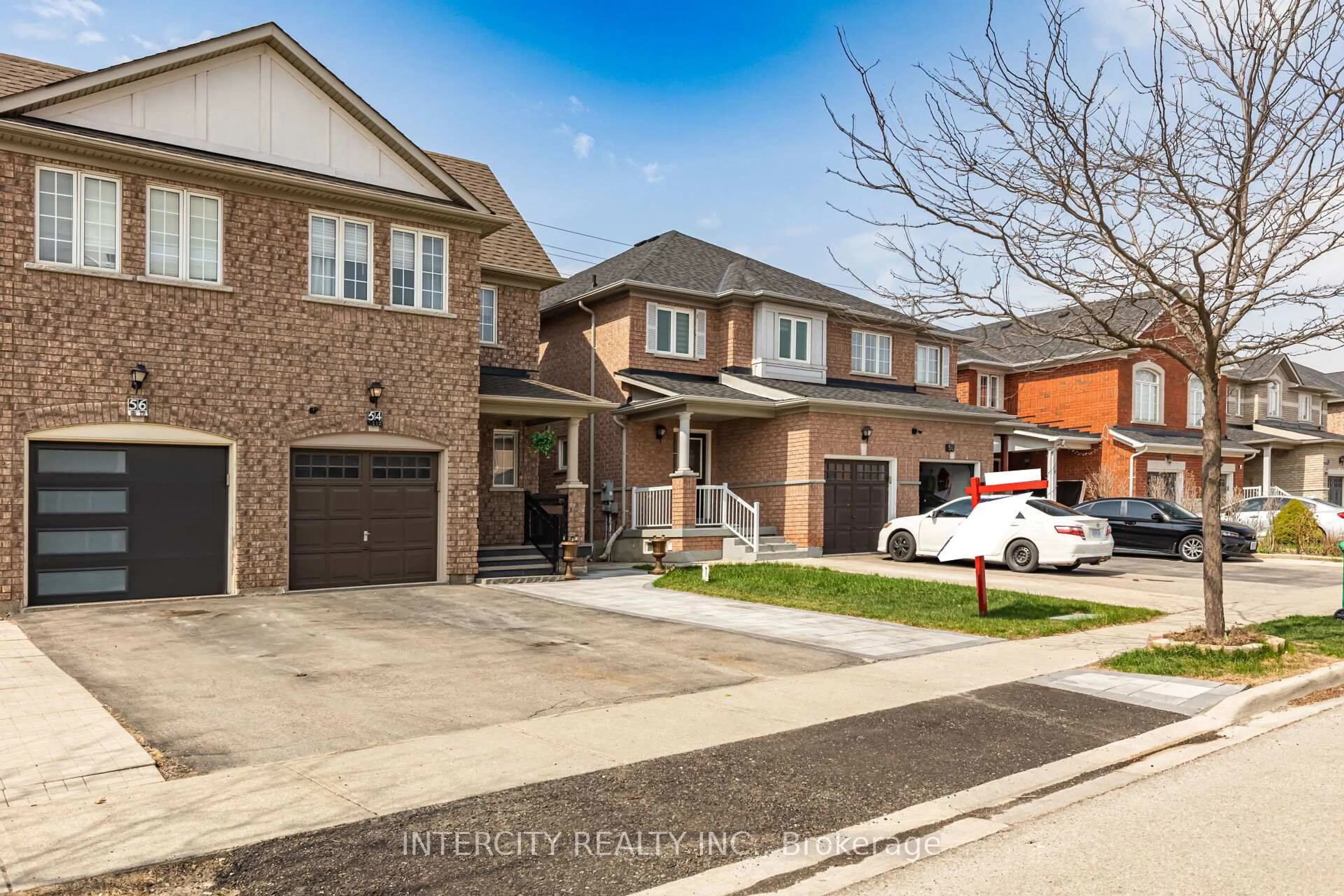 Home with brick exterior material, street for 54 Amethyst Circ, Brampton Ontario L6P 0Z3