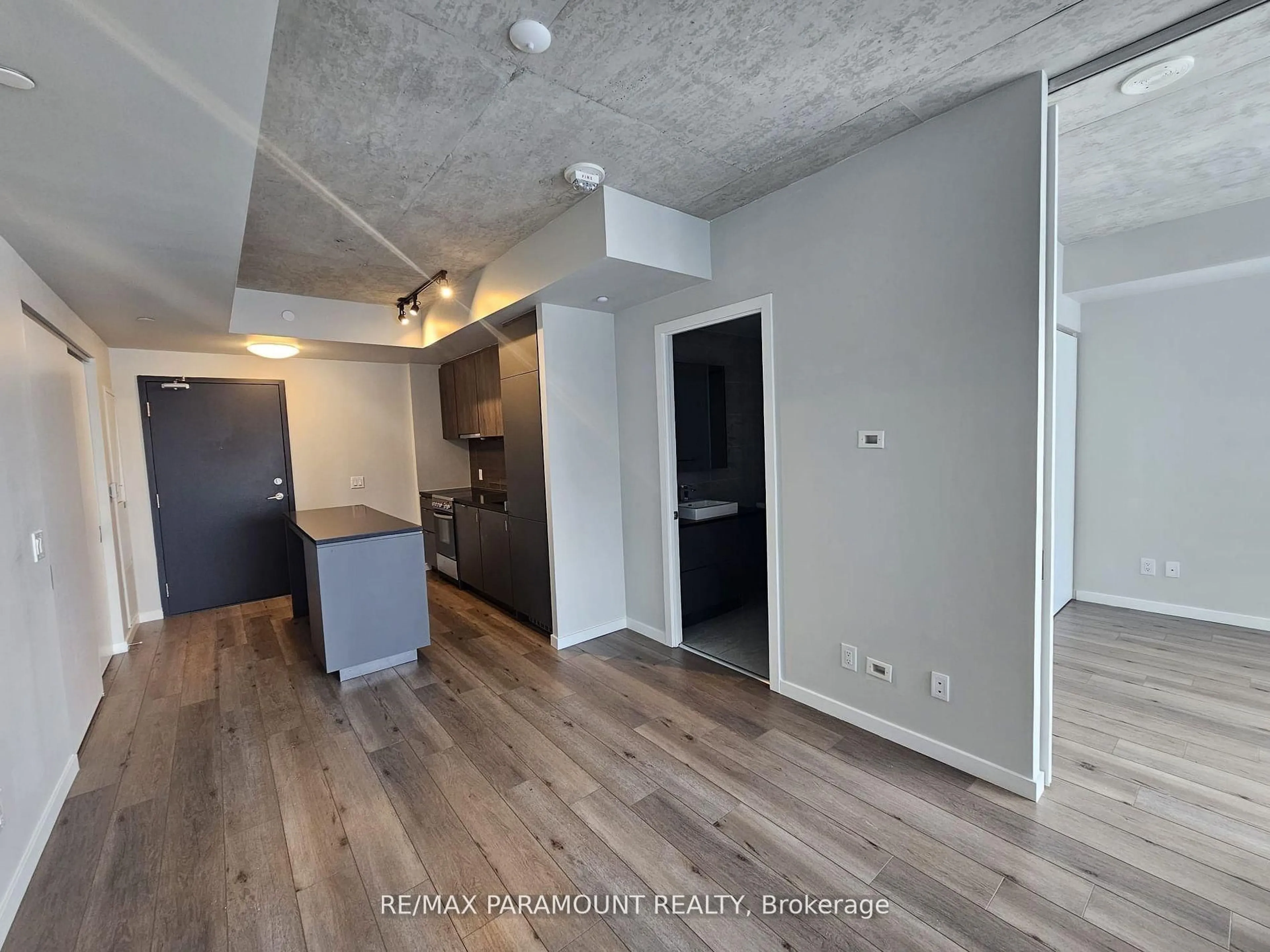 A pic of a room for 7 Smith Cres #327, Toronto Ontario M8Z 0G3