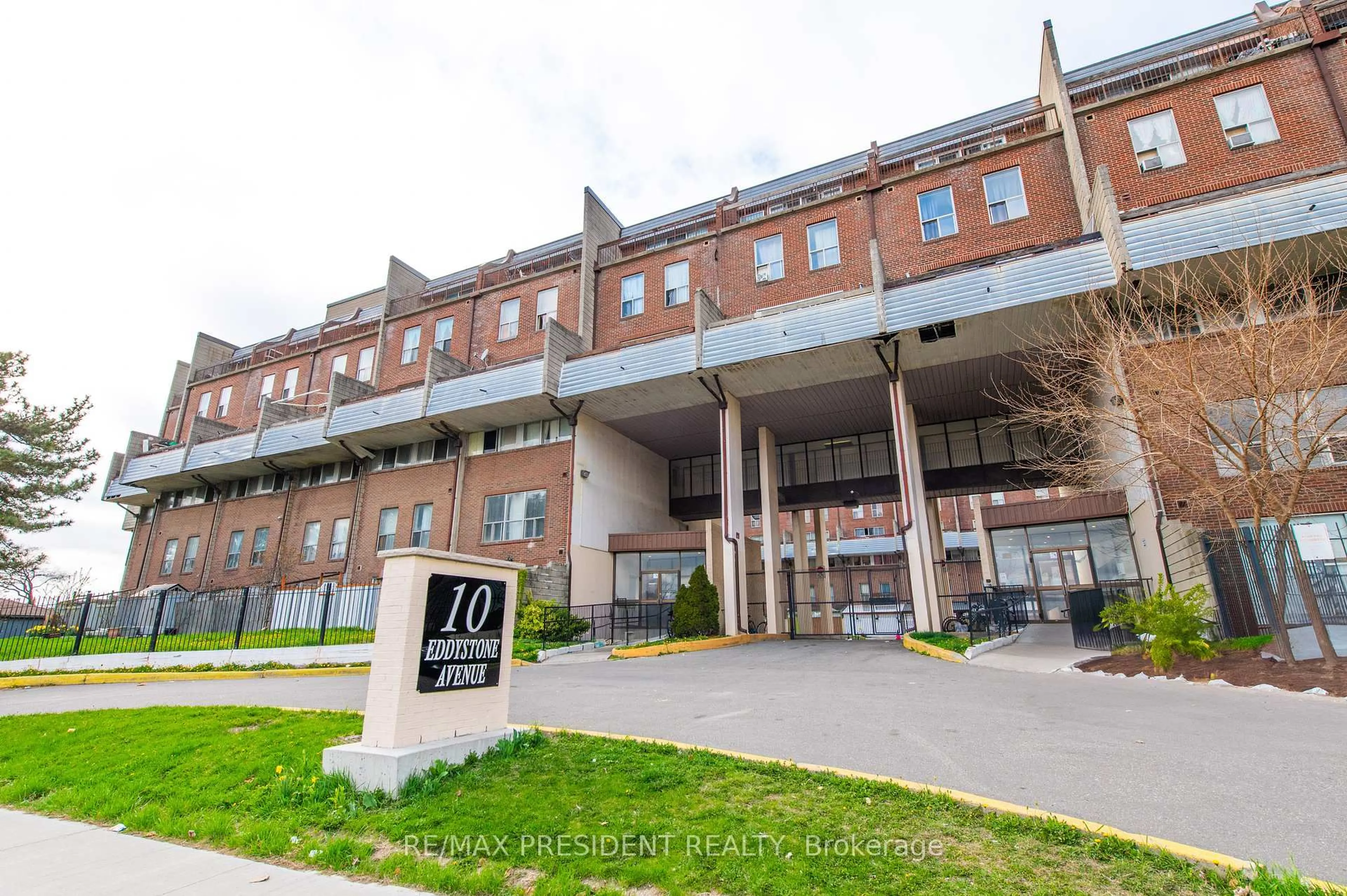 Unknown for 10 Eddystone Ave #157, Toronto Ontario M3N 2T2