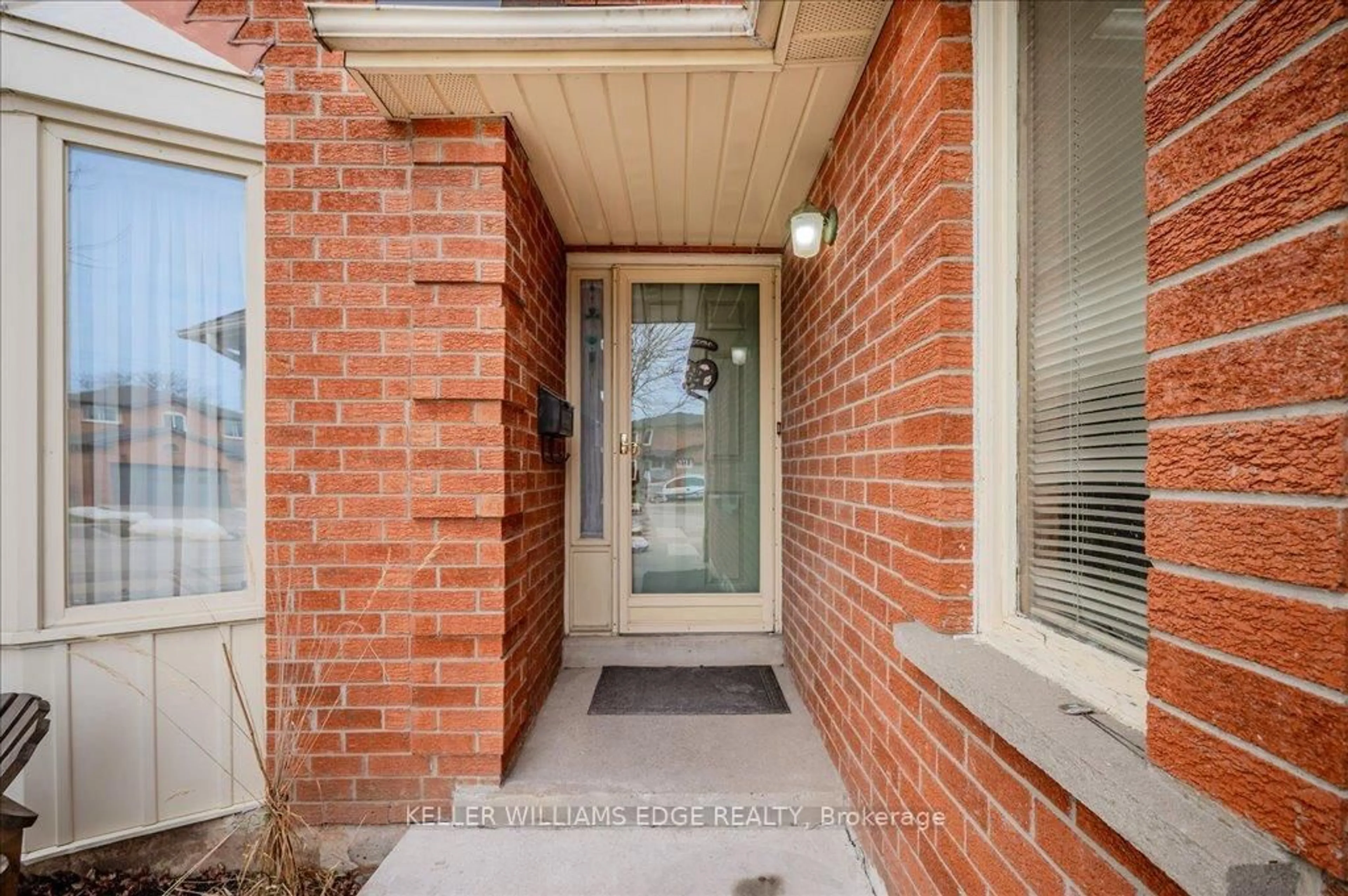 Home with brick exterior material, street for 3235 Wentworth St, Burlington Ontario L7M 2N1