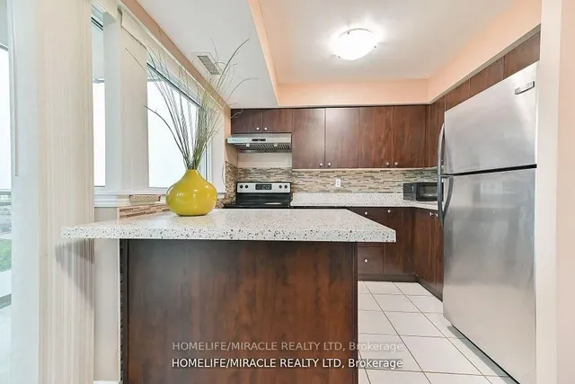 Additional property image - 215 Queen St Unit 709