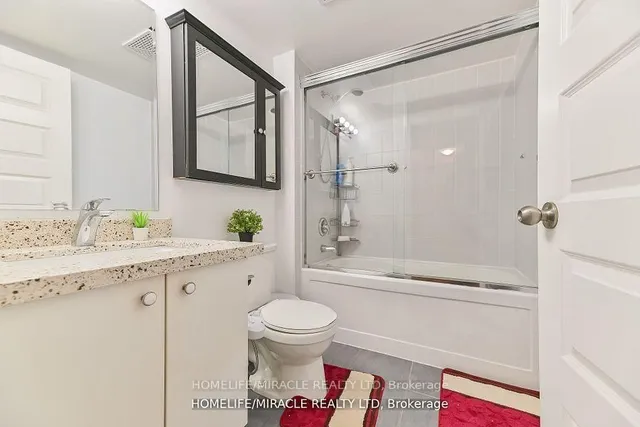 Additional property image - 215 Queen St Unit 709