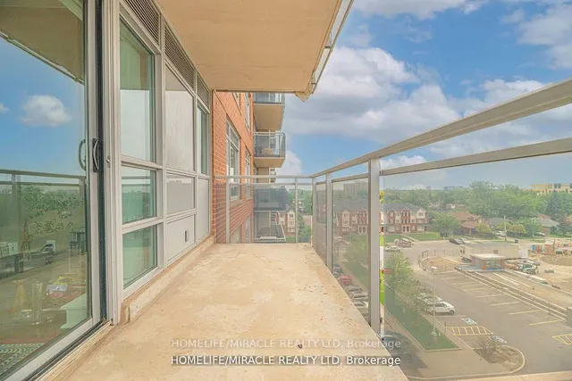 Additional property image - 215 Queen St Unit 709