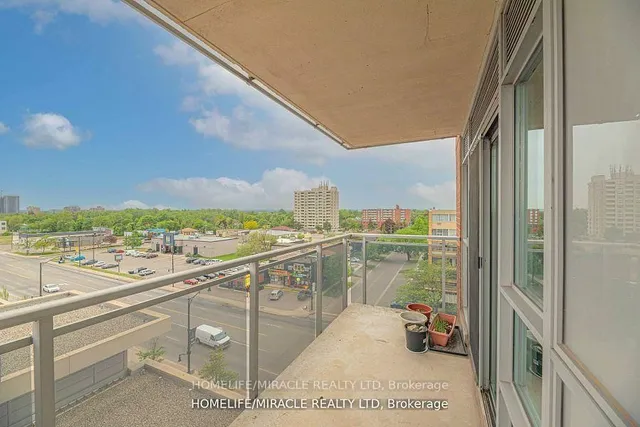 Additional property image - 215 Queen St Unit 709