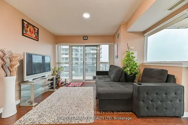 Additional property image - 215 Queen St Unit 709