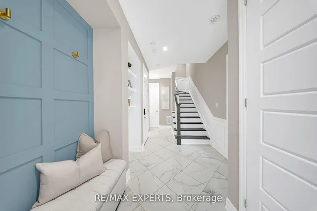 Additional property image - 1573 Moira Cres