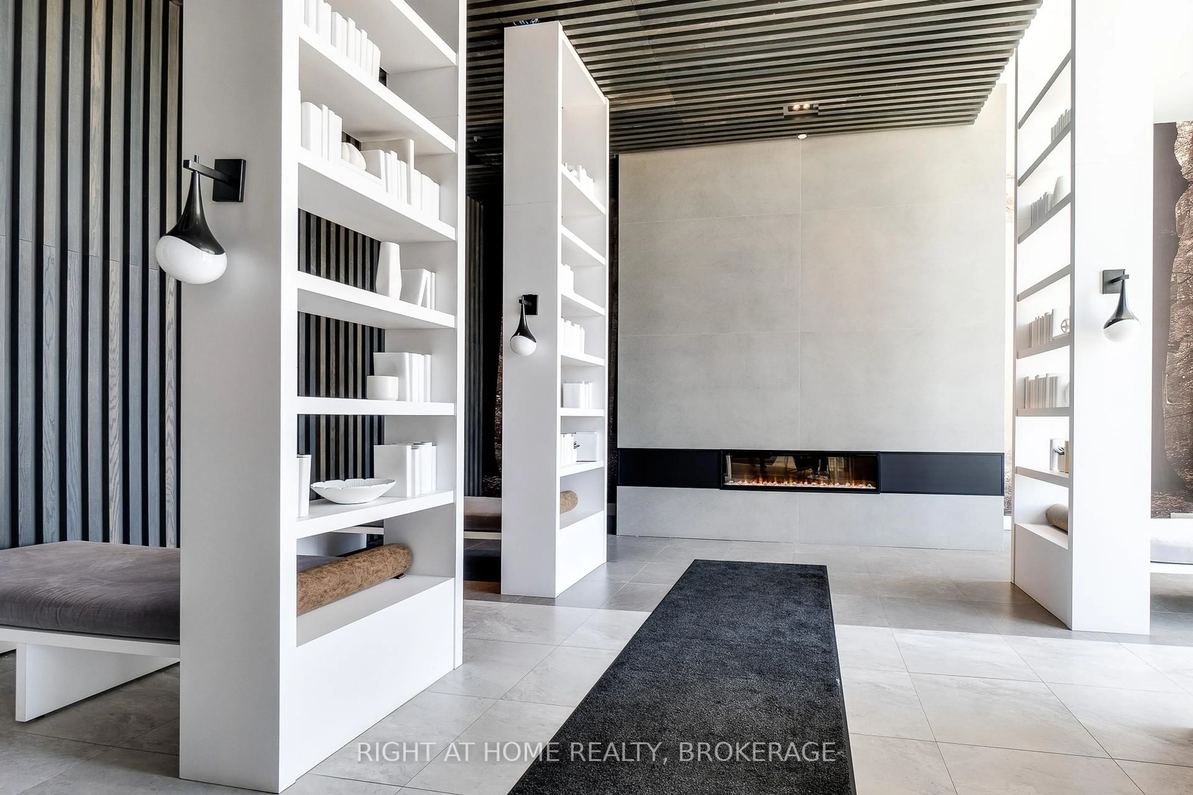 Unknown for 2485 Taunton Rd #433, Oakville Ontario L6H 0G3
