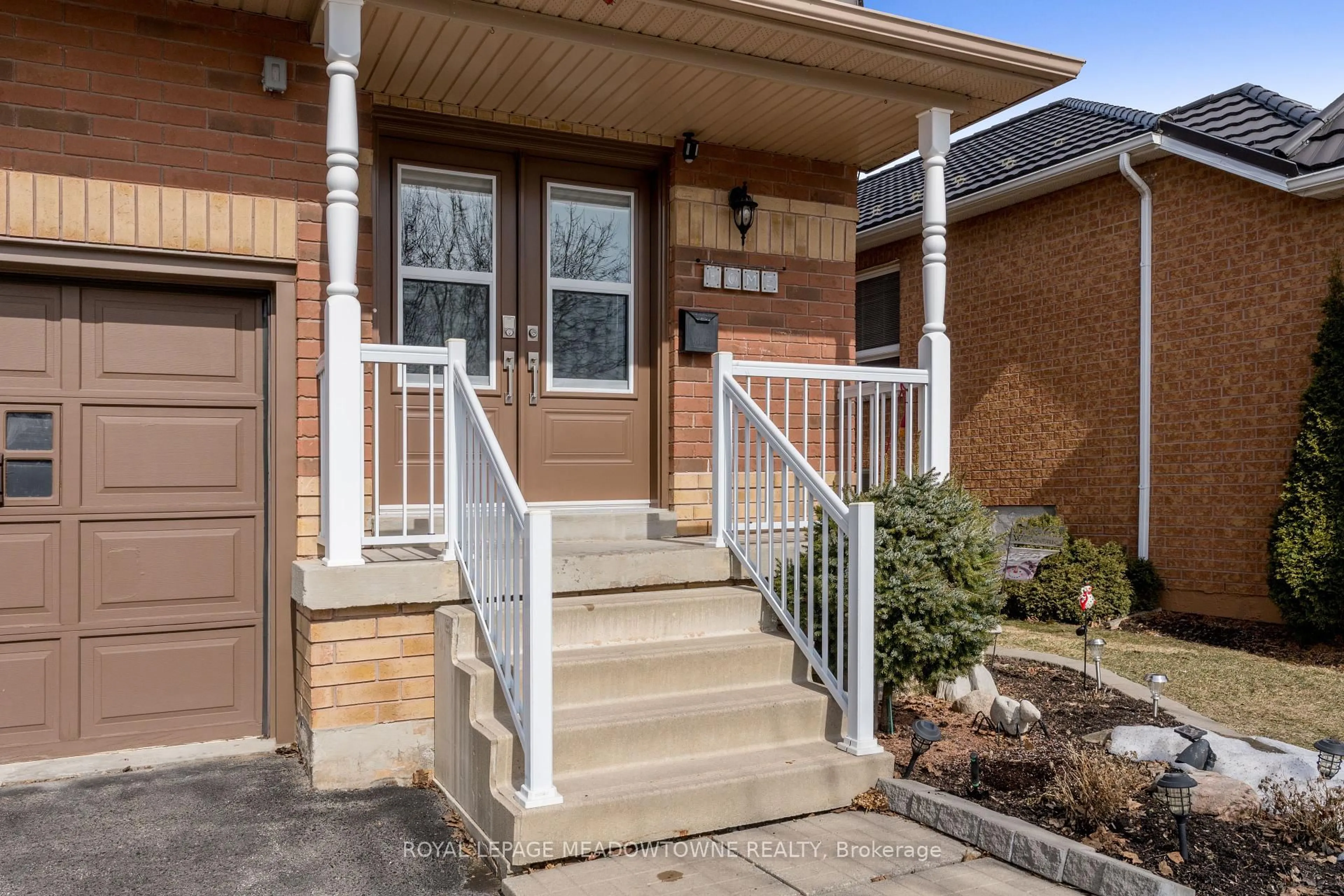 Home with brick exterior material, street for 110 Mowat Cres, Halton Hills Ontario L7G 6C8