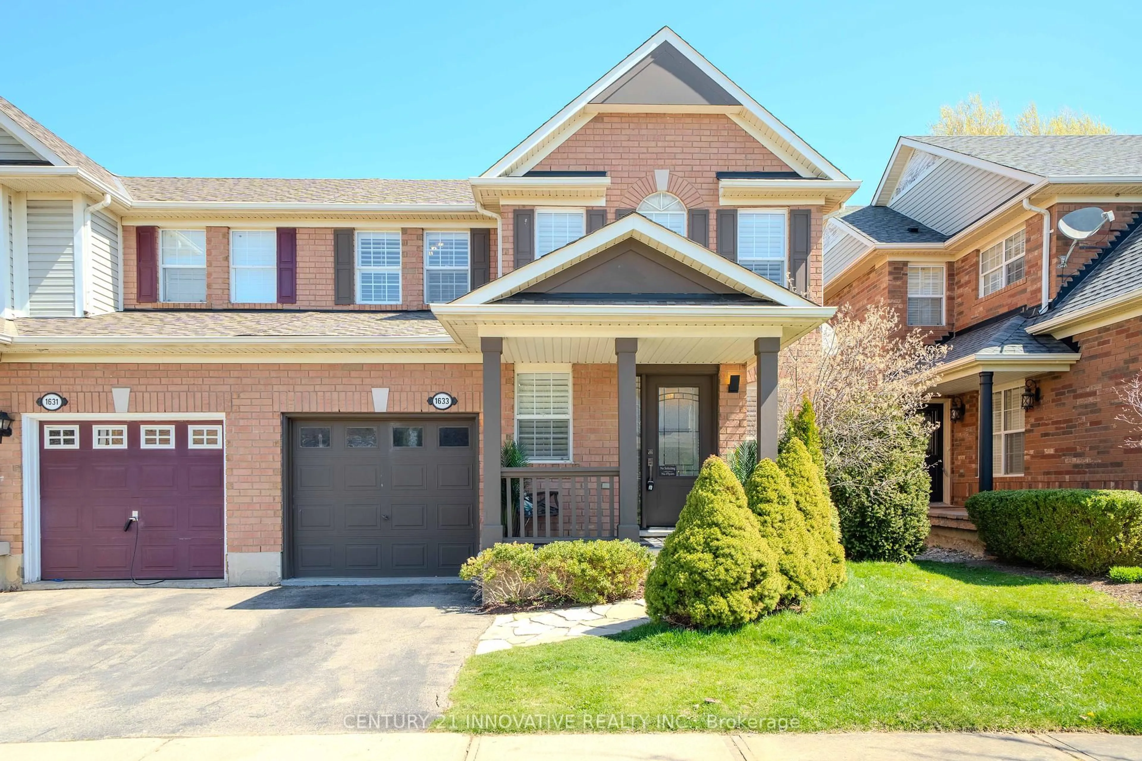Home with brick exterior material, street for 1633 Gowling Terr, Milton Ontario L9T 5J6