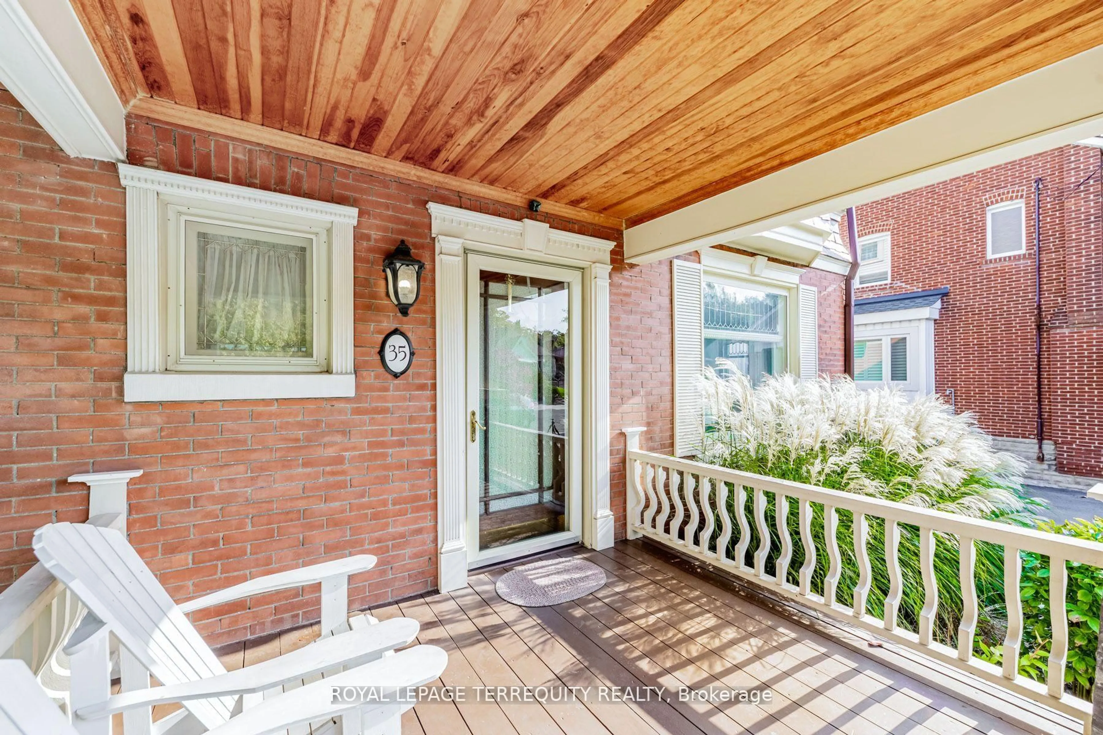 Unknown for 35 Joseph St, Toronto Ontario M9N 2H9