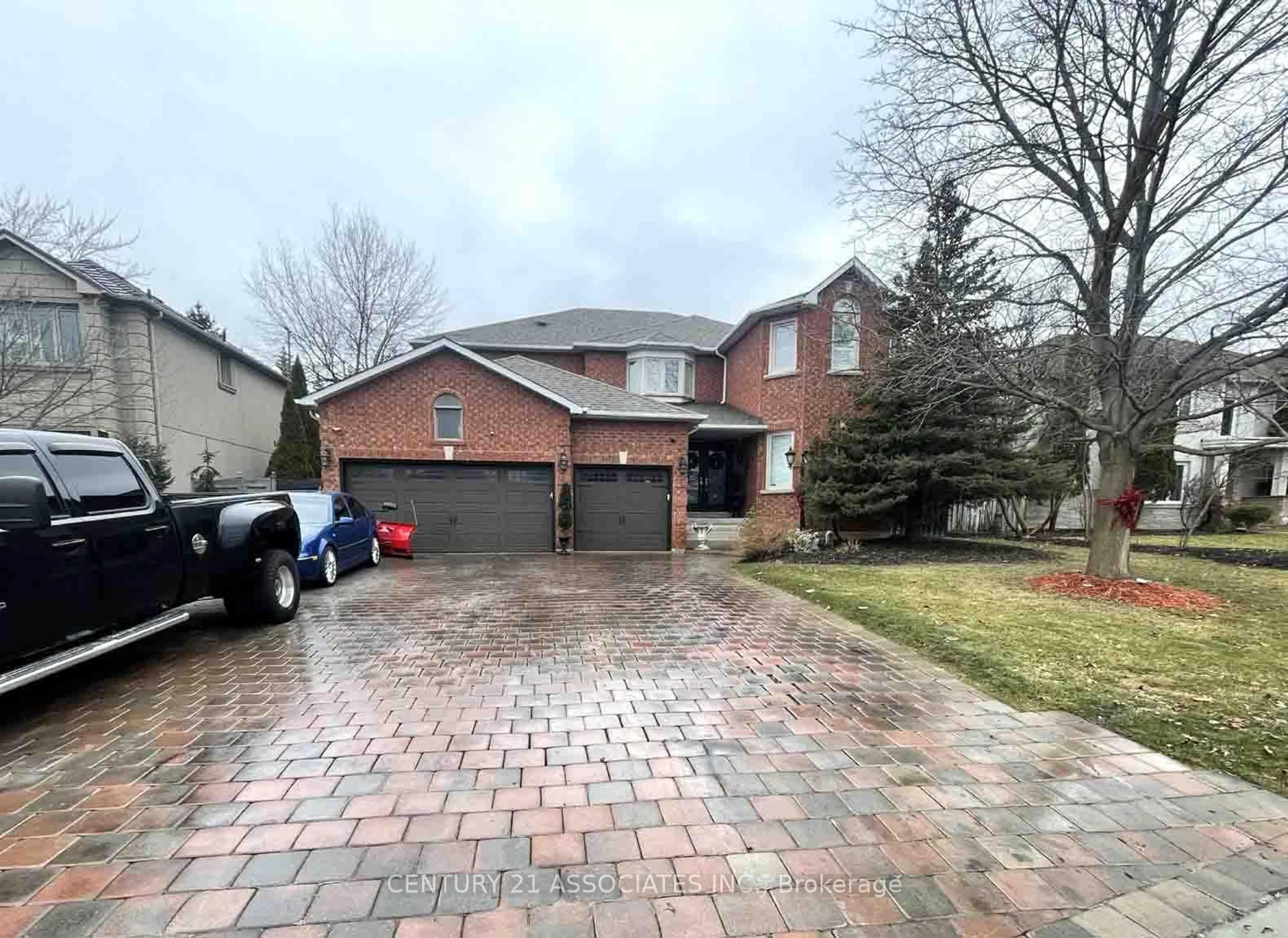 Home with brick exterior material, street for 2031 Eckland Crt, Mississauga Ontario L5L 5W5