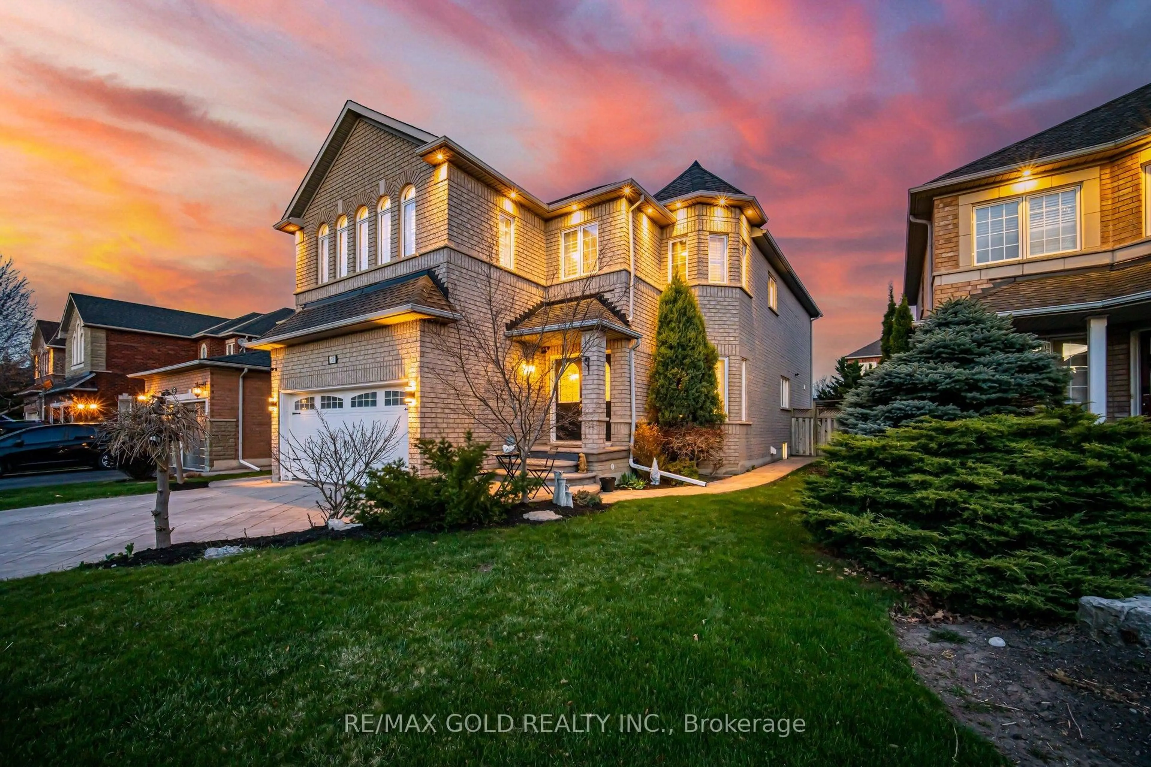 Home with brick exterior material, street for 55 Royal Valley Dr, Caledon Ontario L7C 1A9