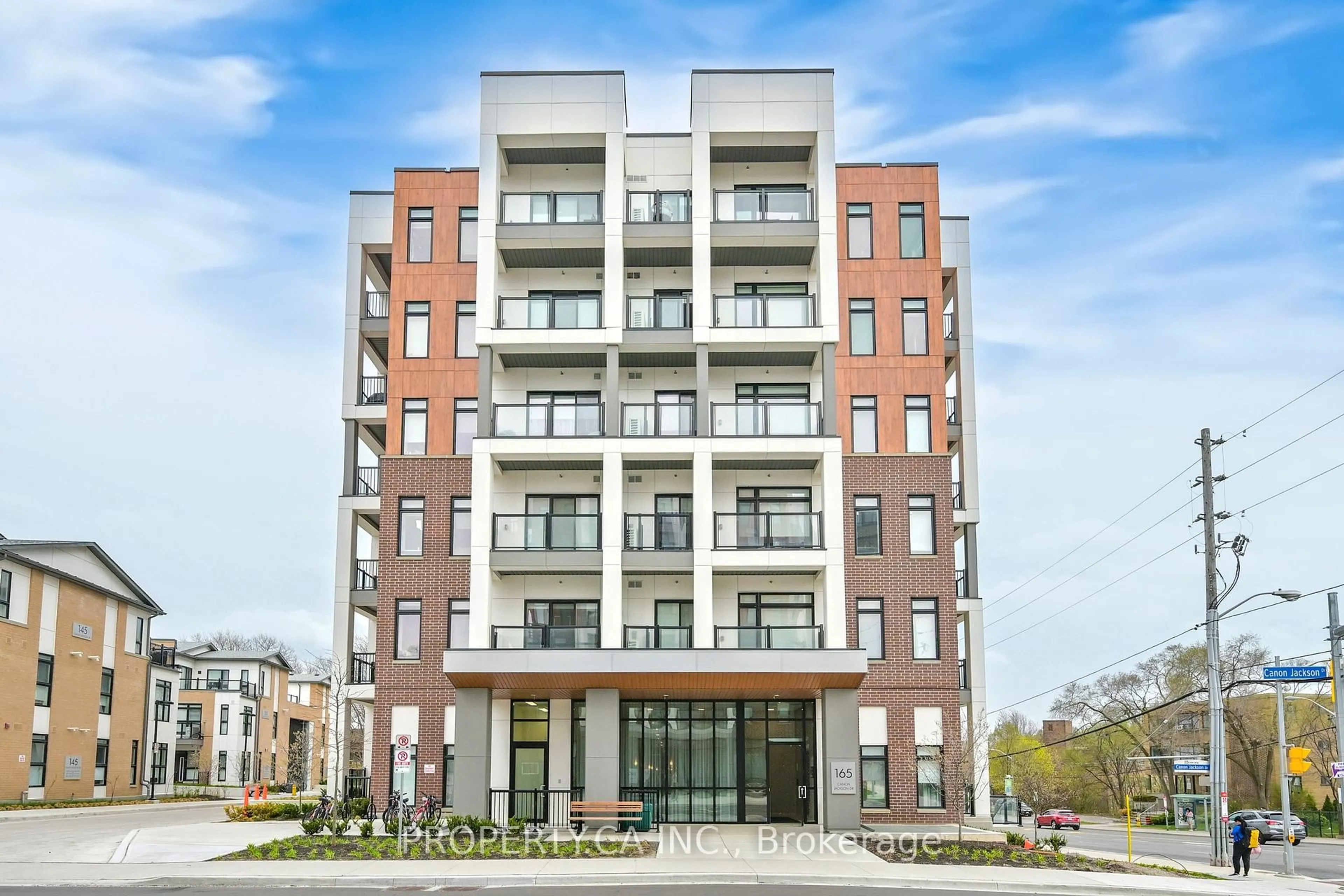 Home with brick exterior material, building for 165 Canon Jackson Dr #514, Toronto Ontario M6M 0C4