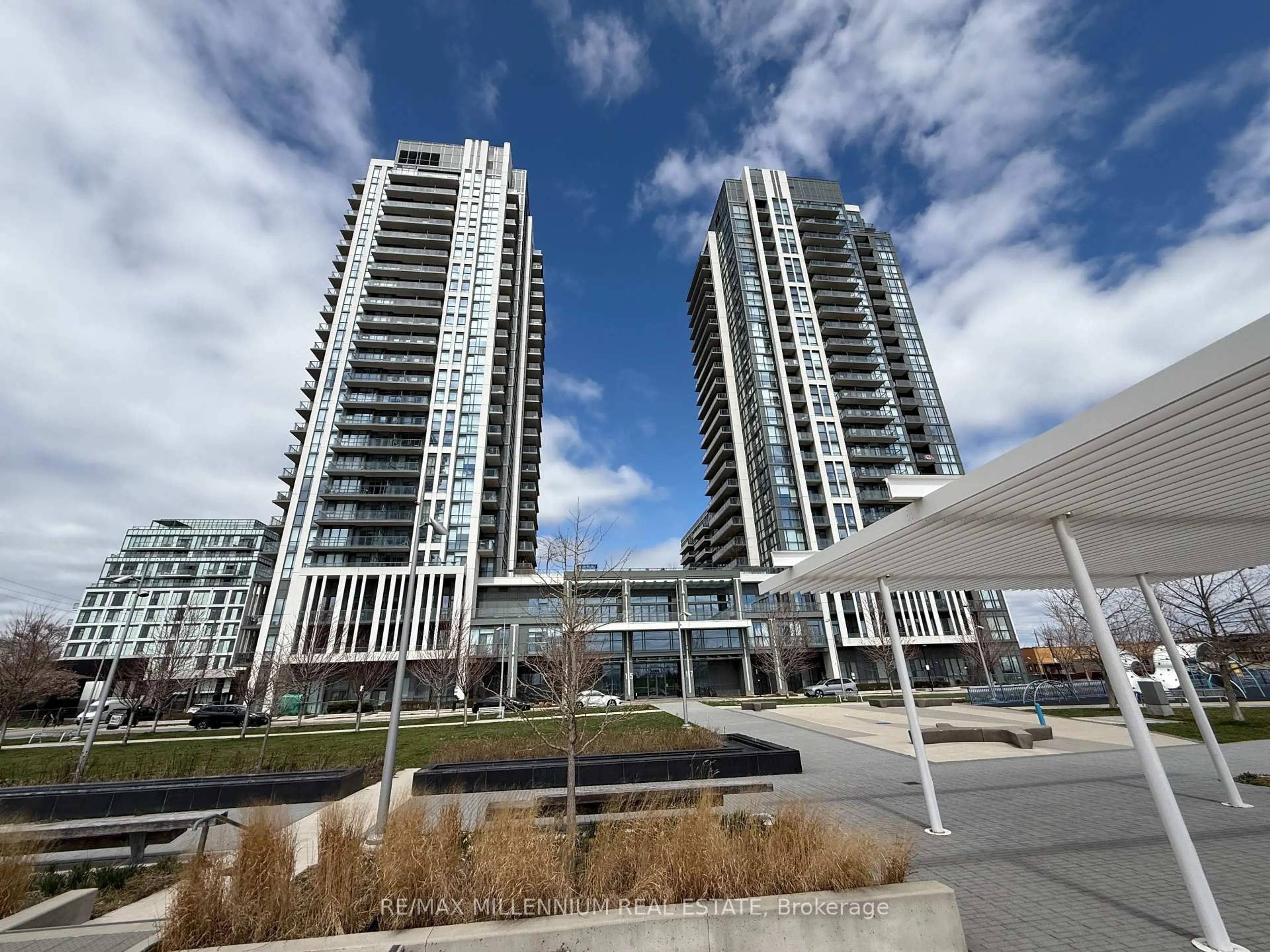 Unknown for 17 Zorra St #1801, Toronto Ontario M8Z 4Z6