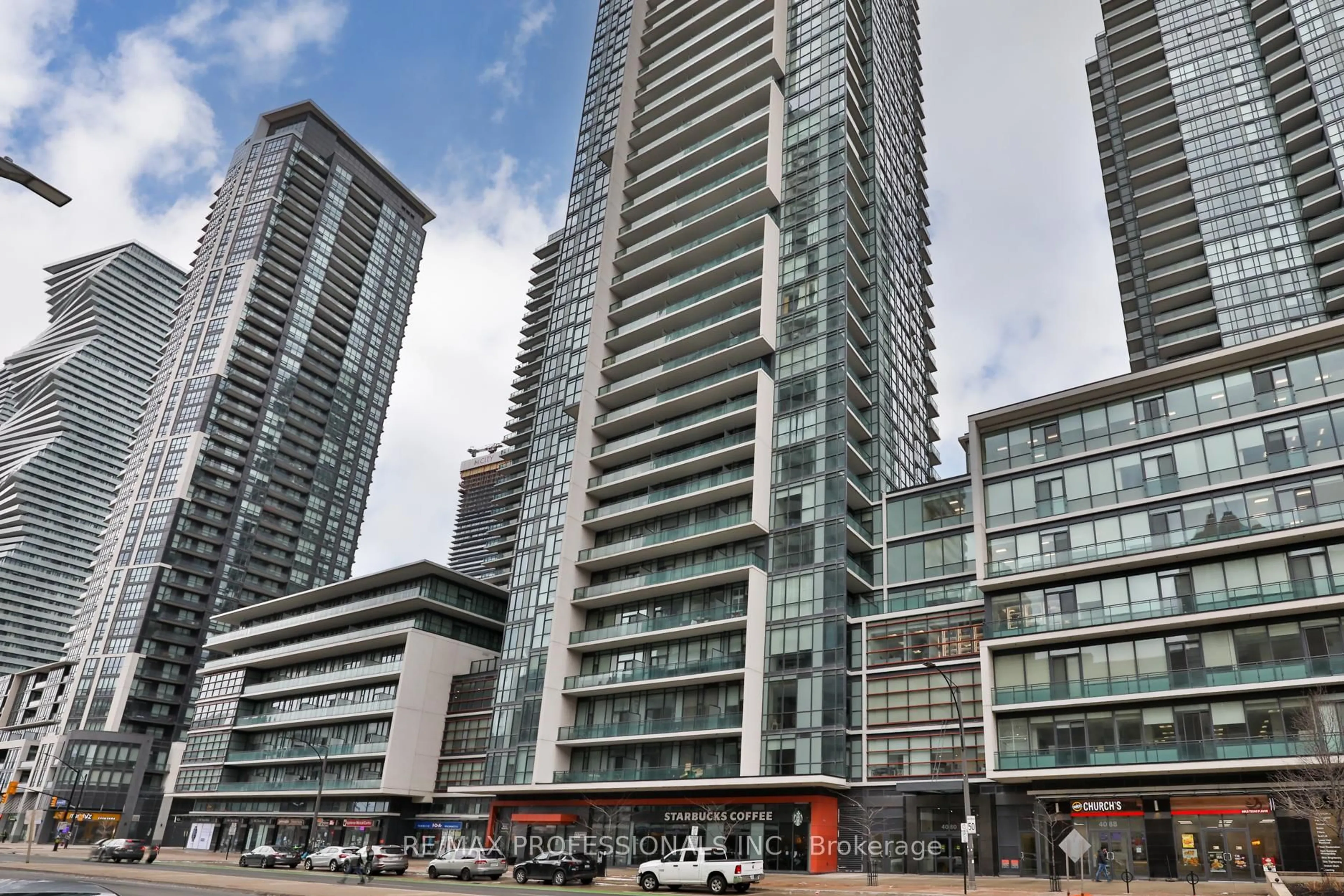 Unknown for 4070 Confederation Pkwy #2010, Mississauga Ontario L5B 0E9