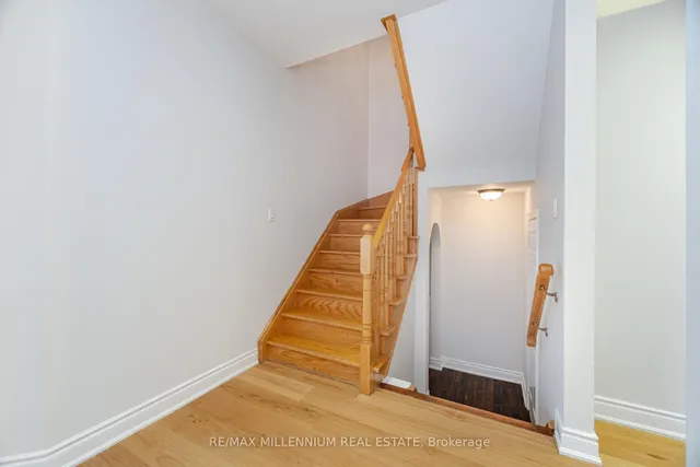 Additional property image - 961 Knotty Pine Grve