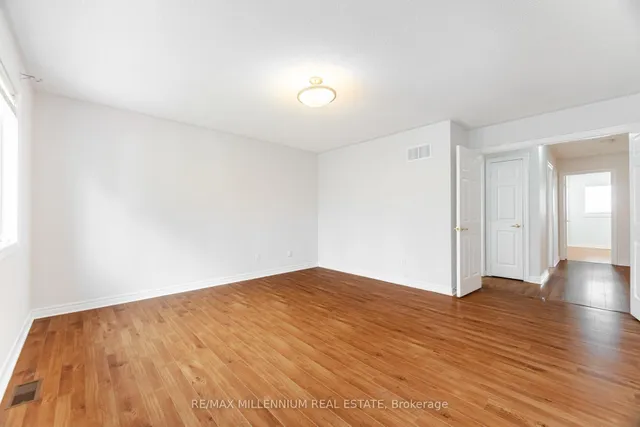 Additional property image - 961 Knotty Pine Grve