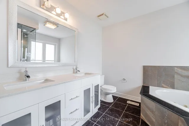 Additional property image - 961 Knotty Pine Grve