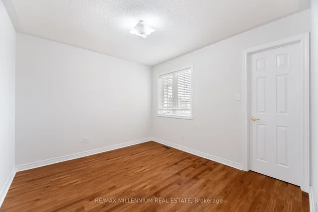 Additional property image - 961 Knotty Pine Grve