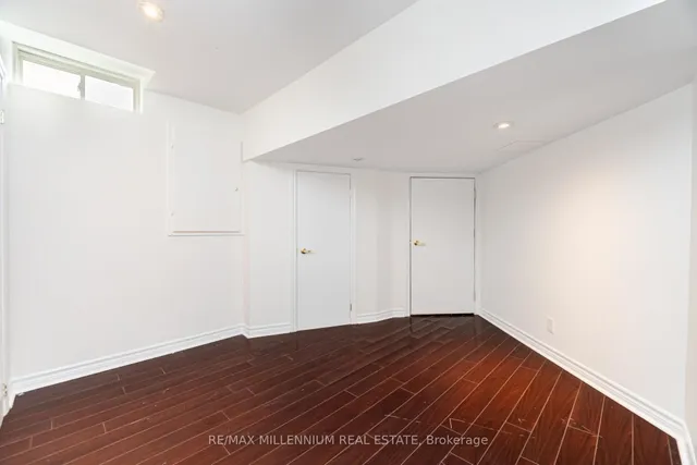Additional property image - 961 Knotty Pine Grve