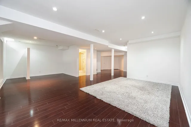 Additional property image - 961 Knotty Pine Grve