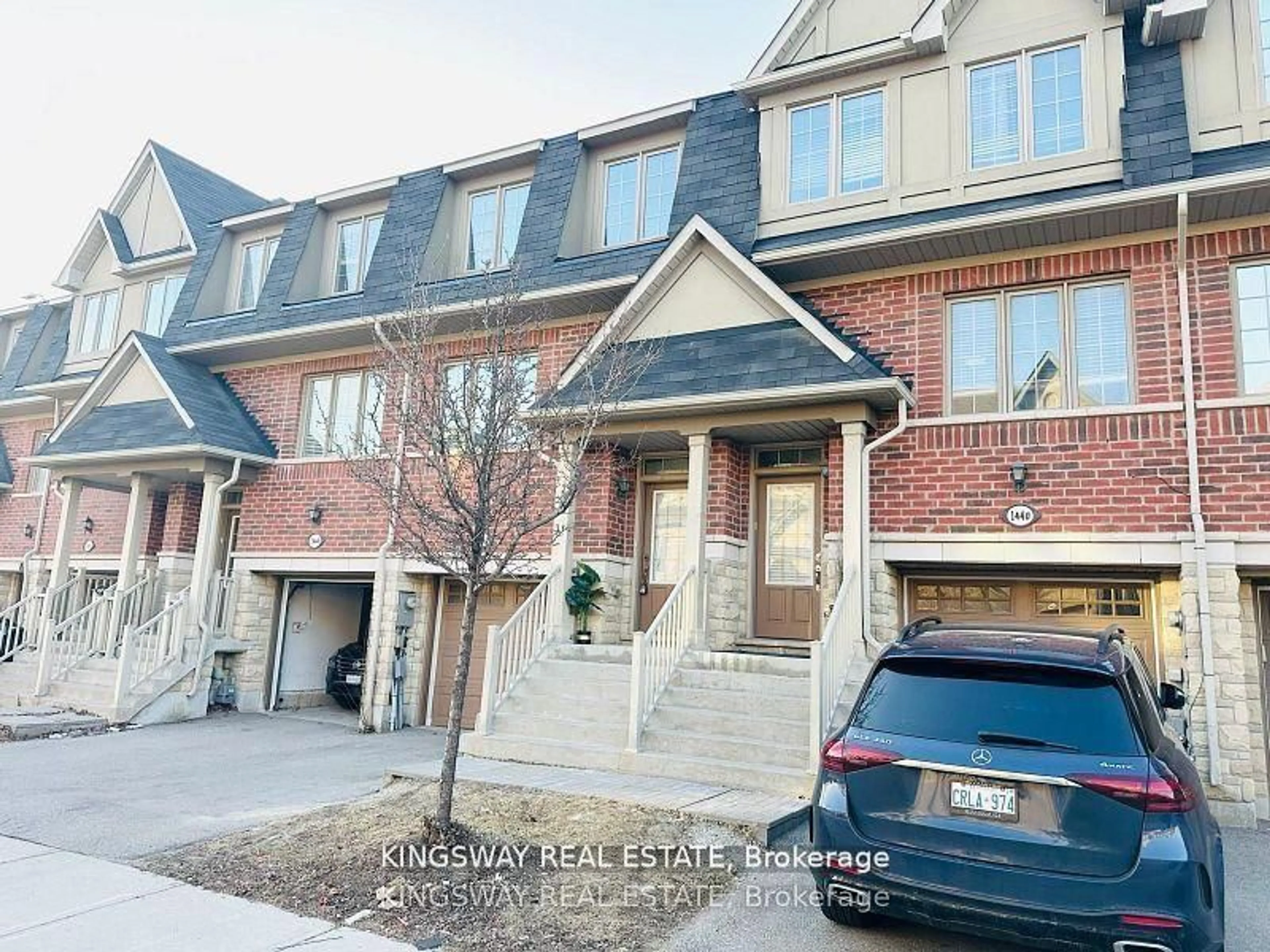 Home with brick exterior material, street for 1442 Granrock Cres, Mississauga Ontario L5V 0E1