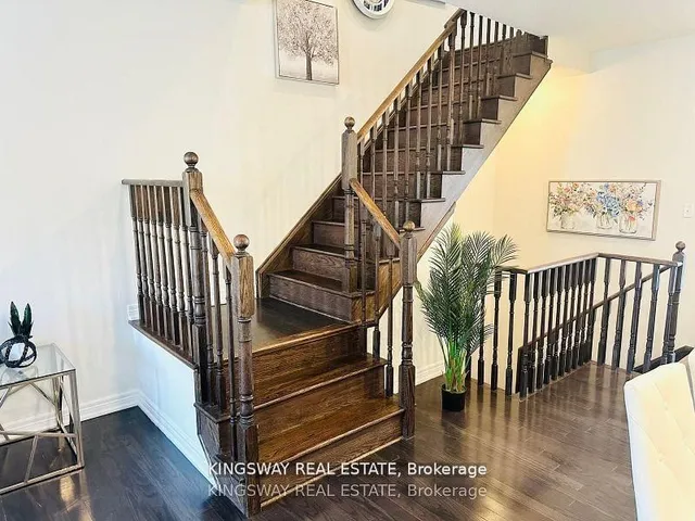 Additional property image - 1442 Granrock Cres