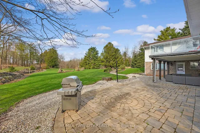 Additional property image - 10566 SECOND Line