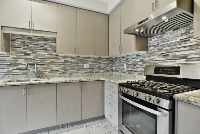 Additional property image - 472 George Ryan Ave