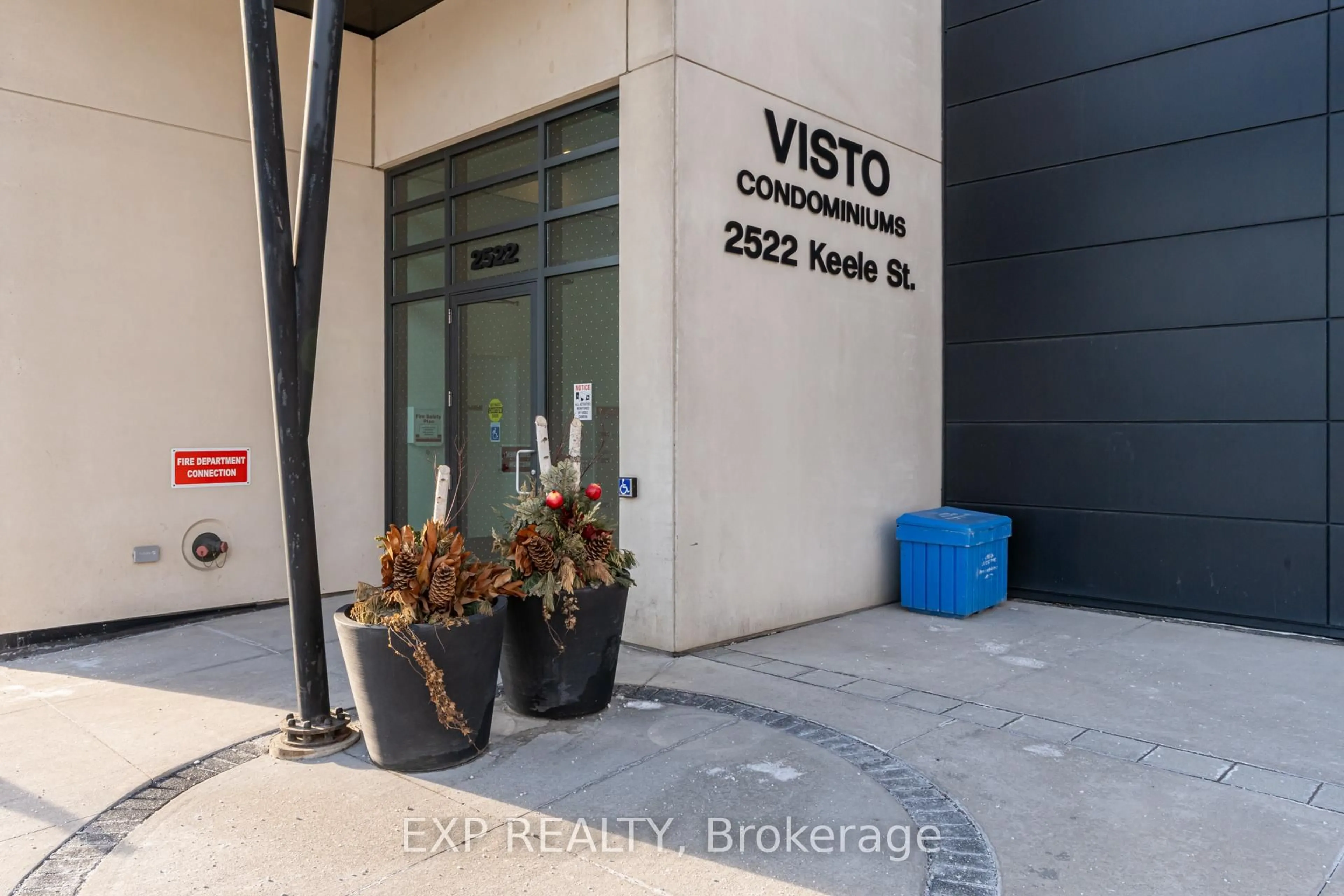 Unknown for 2522 Keele St #610, Toronto Ontario M6L 2N8