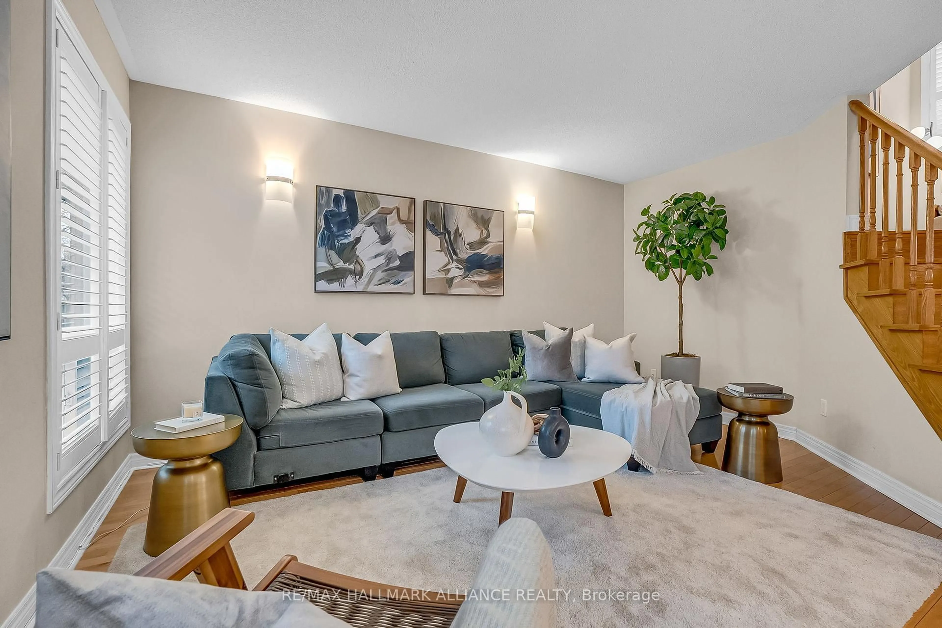 Living room with furniture, unknown for 5031 East Mill Rd #28, Mississauga Ontario L5V 2M5