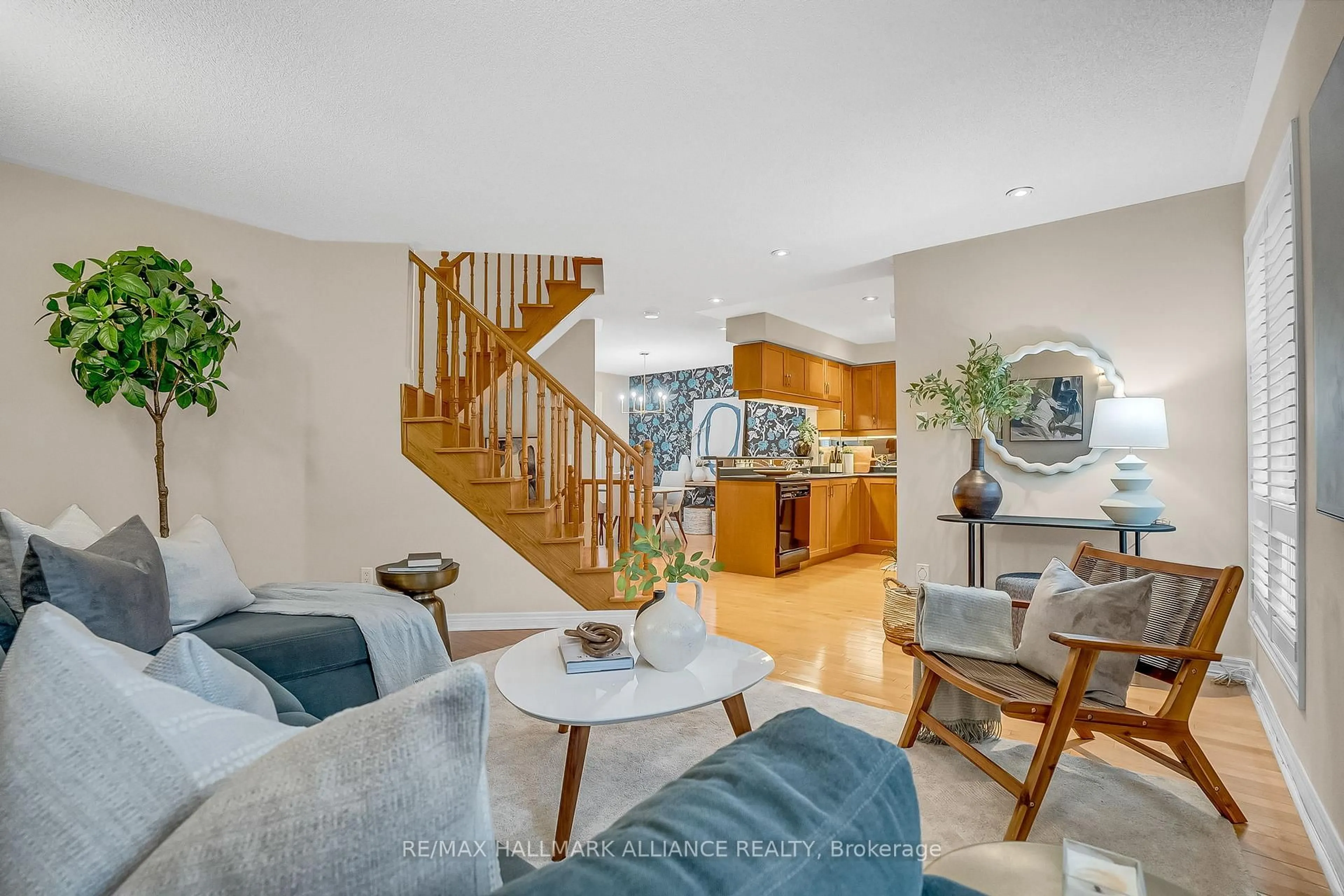 Unknown for 5031 East Mill Rd #28, Mississauga Ontario L5V 2M5