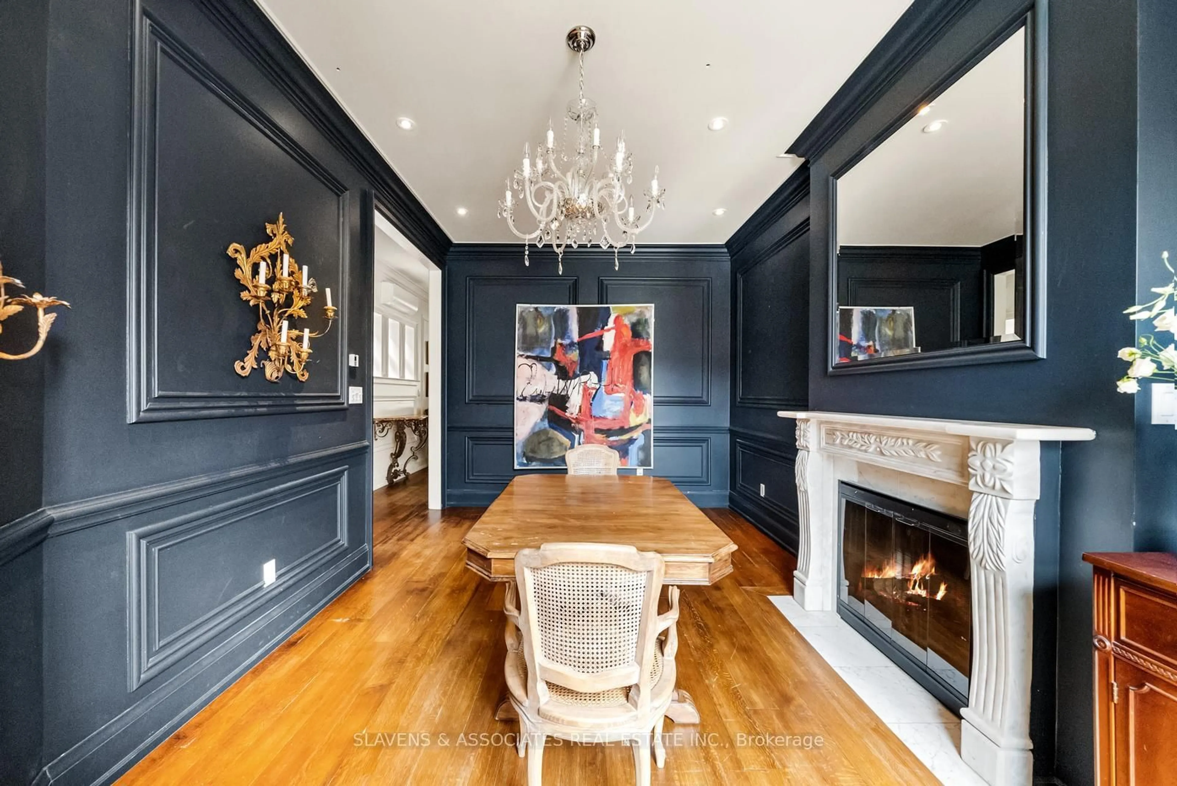 Dining room, wood/laminate floor for 74 Harvard Ave, Toronto Ontario M6R 1C6