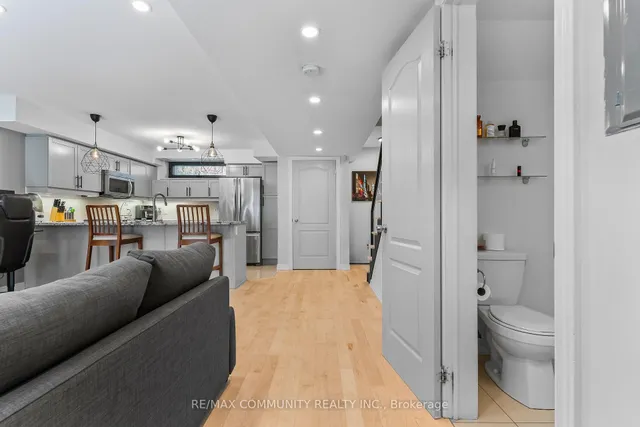 Additional property image - 134 Widdicombe Hill Blvd Unit 212