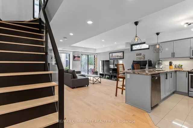 Additional property image - 134 Widdicombe Hill Blvd Unit 212