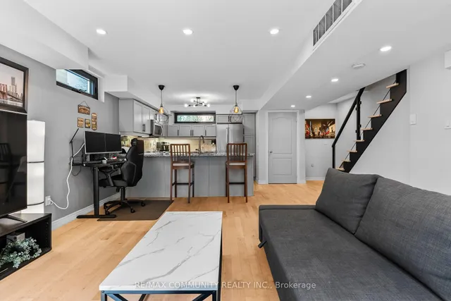 Additional property image - 134 Widdicombe Hill Blvd Unit 212